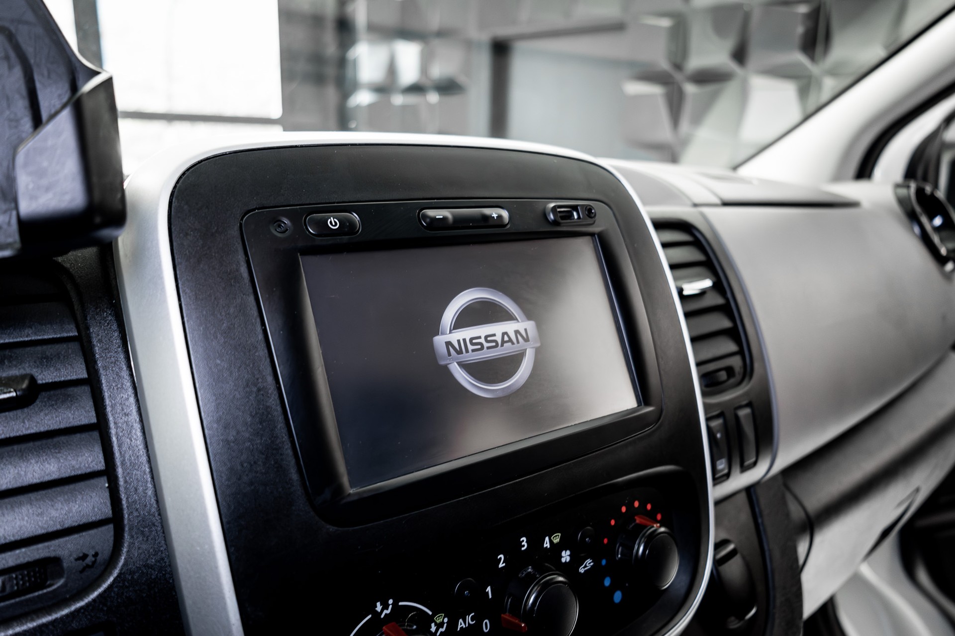 NISSAN NV300 dCi 145 2.7 L1H1 Premium 8Pl. - 13