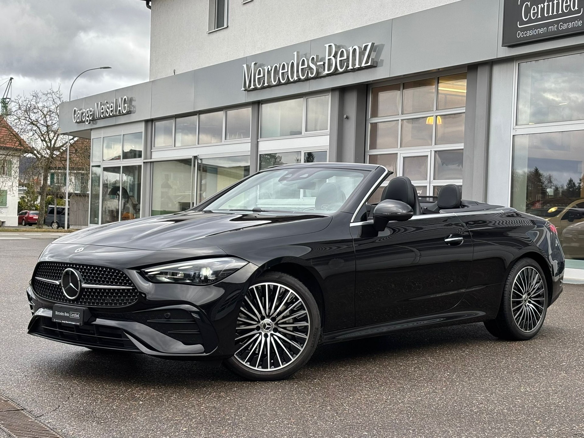 MERCEDES-BENZ CLE 300 AMG-Line 4Matic Cabriolet