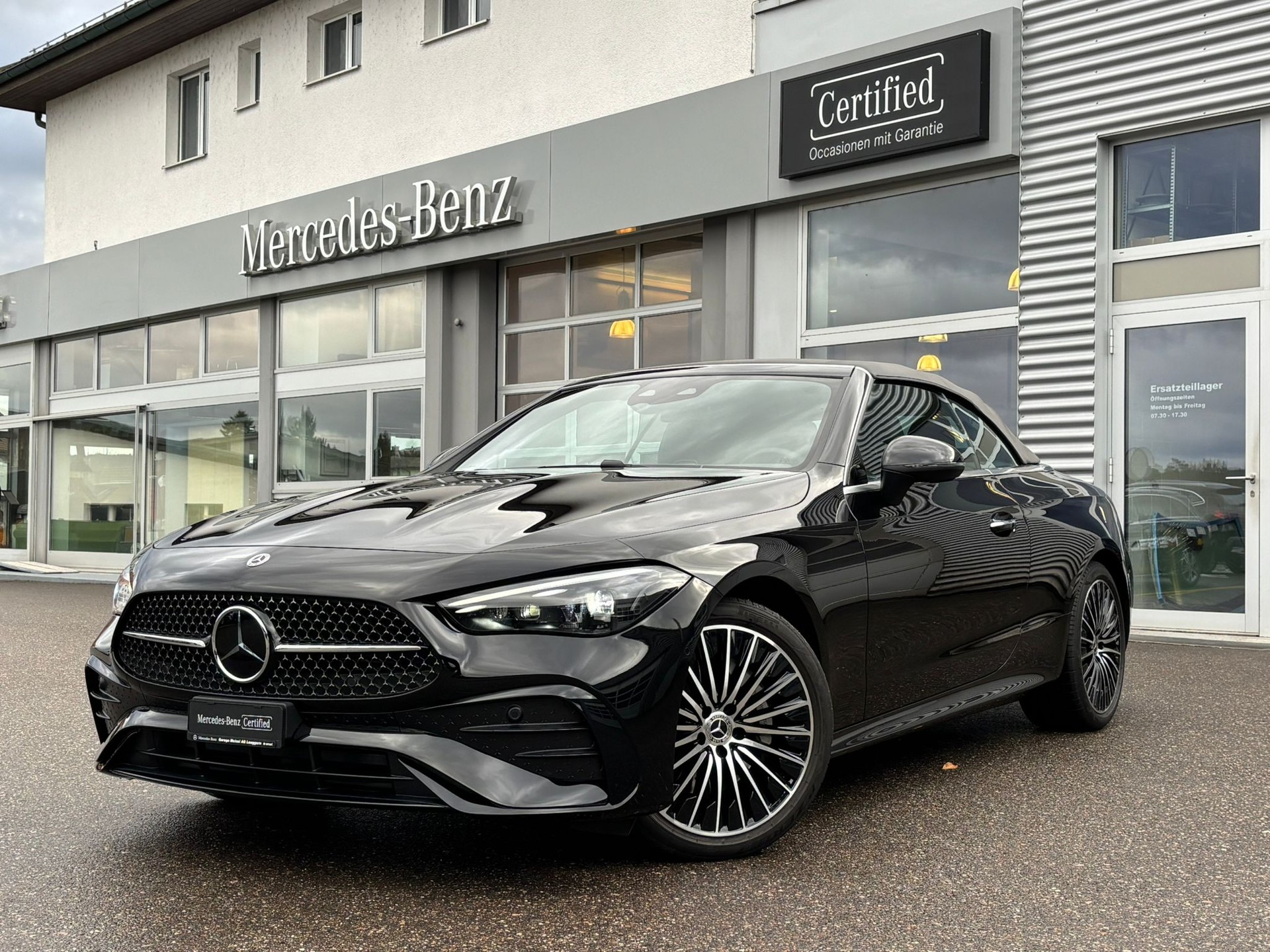 MERCEDES-BENZ CLE 300 AMG-Line 4Matic Cabriolet - 4