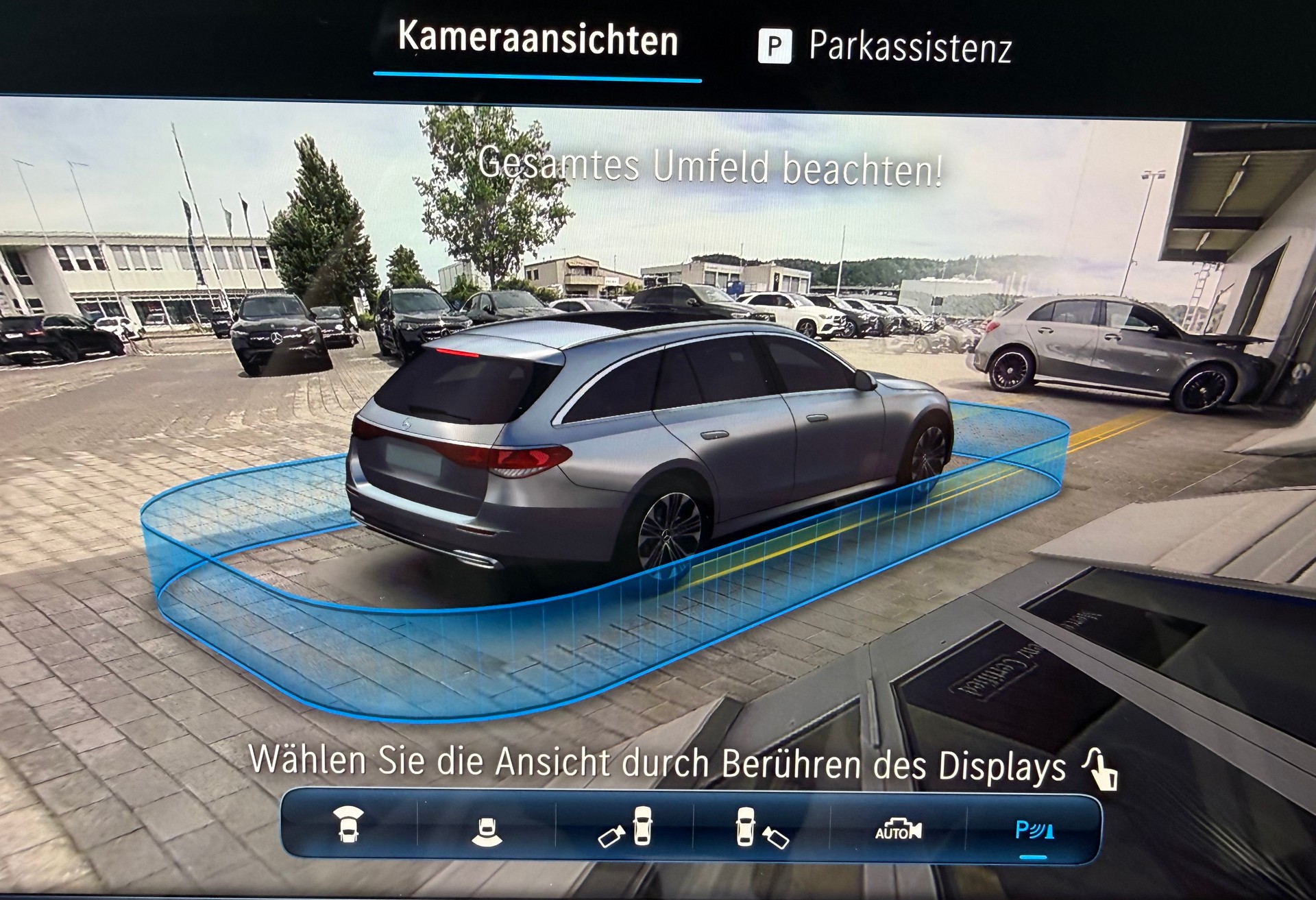 MERCEDES-BENZ E 300 de EXCLUSIVE T 4Matic EQ Hybrid 9G-Tronic - 10