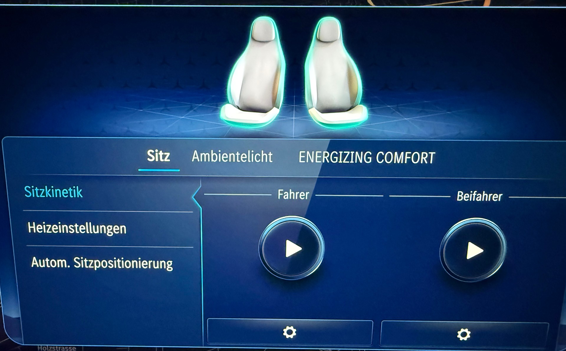 MERCEDES-BENZ E 300 de EXCLUSIVE T 4Matic EQ Hybrid 9G-Tronic - 27