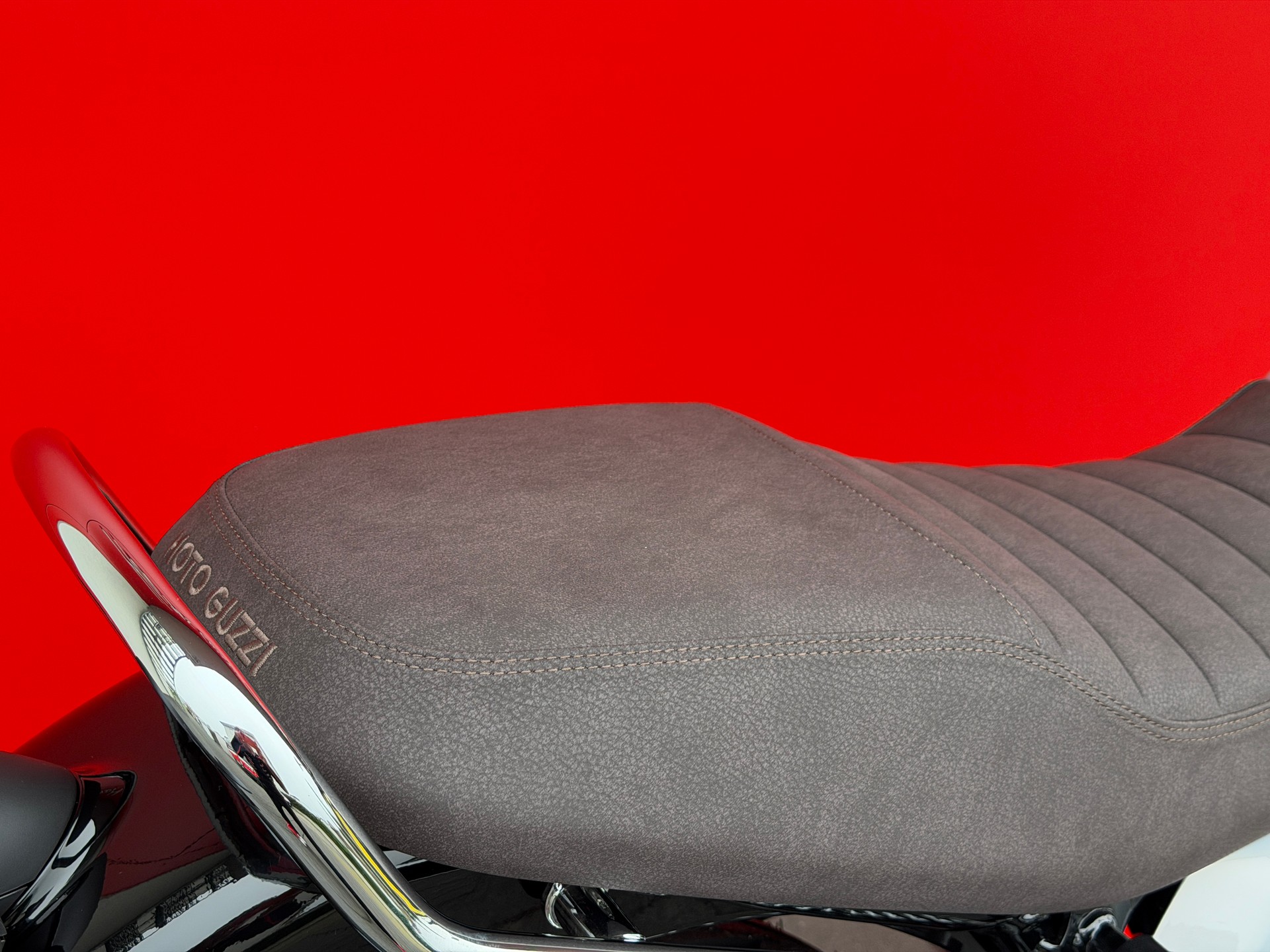 MOTO GUZZI V7 IV 850 Special - 14