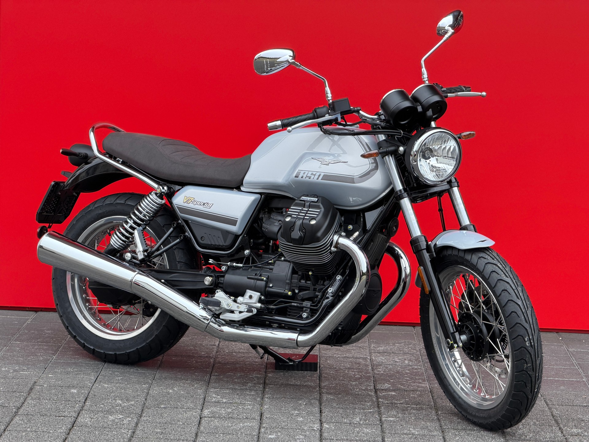MOTO GUZZI V7 IV 850 Special - 2