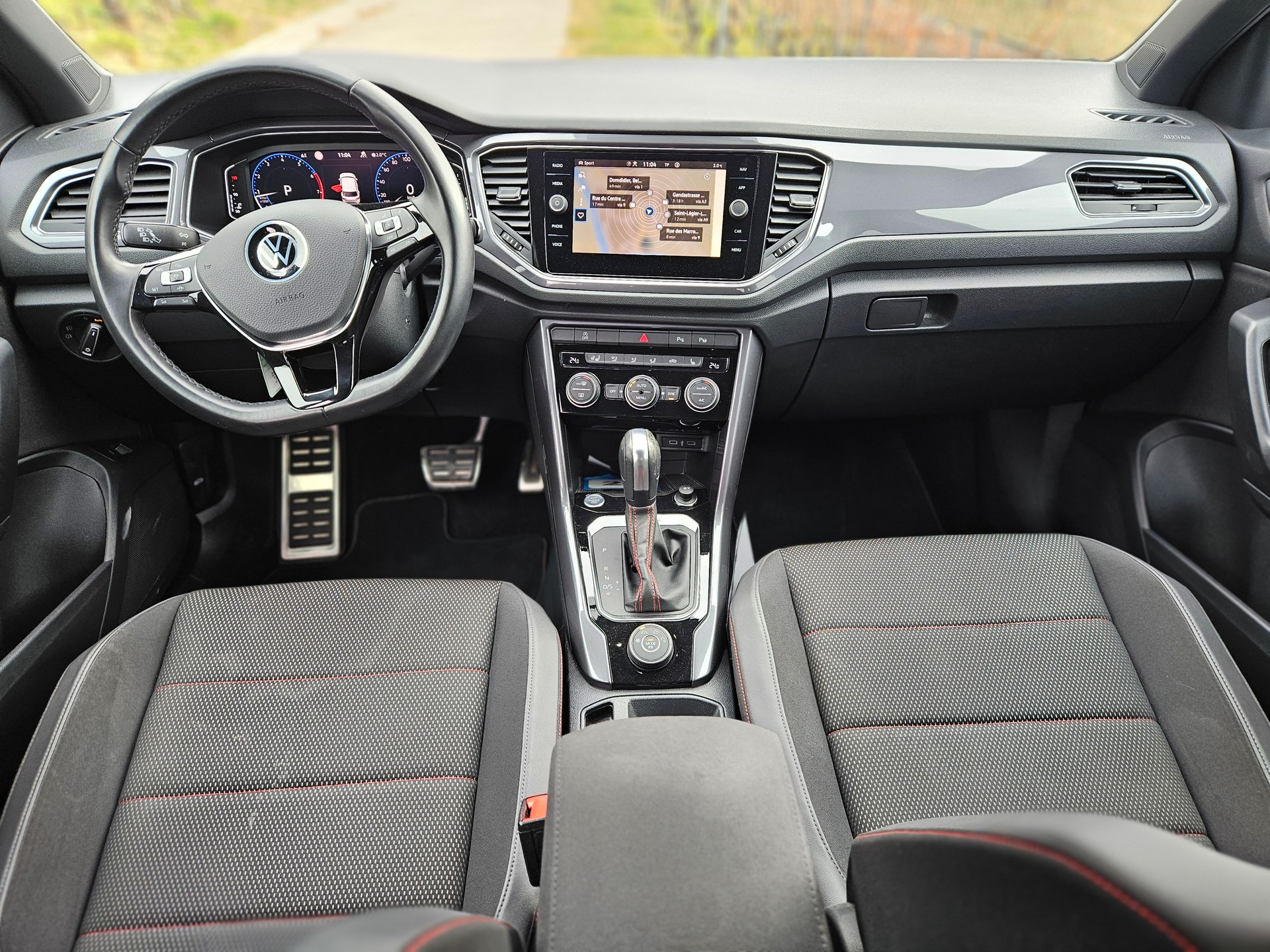 VW T-Roc 2.0 TSI Sport Selection DSG 4Motion - 12