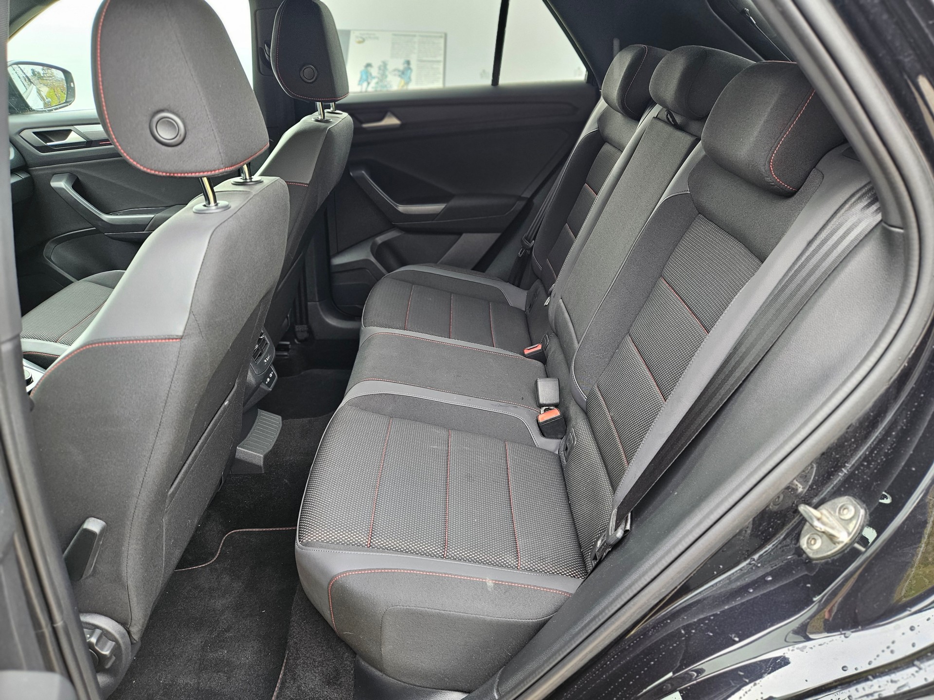 VW T-Roc 2.0 TSI Sport Selection DSG 4Motion - 13