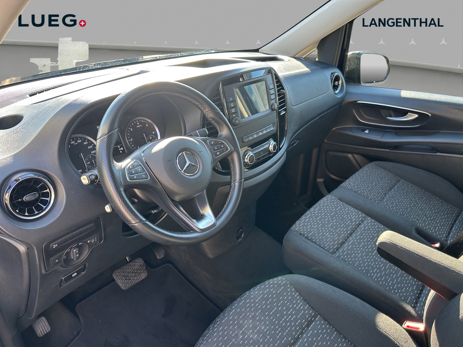 MERCEDES-BENZ Vito 116 CDI Lang Select Tourer 4Matic 9G-Tronic - 8