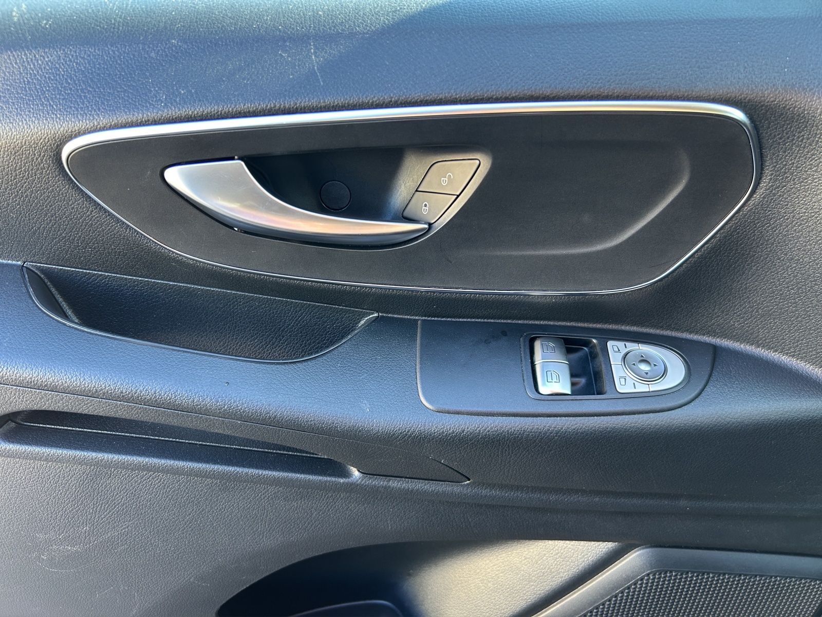 MERCEDES-BENZ Vito 116 CDI Lang Select Tourer 4Matic 9G-Tronic - 10