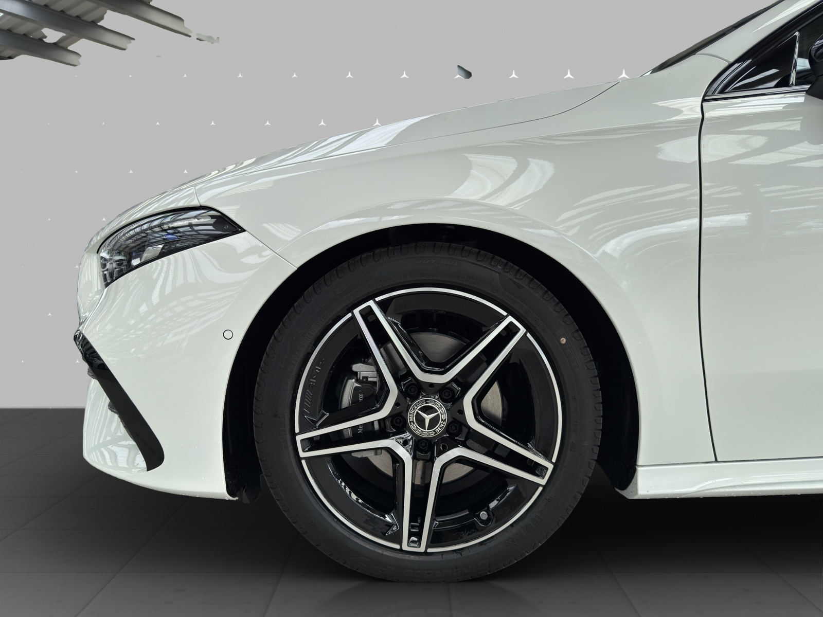MERCEDES-BENZ A 200 Night Star 7G-DCT - 16