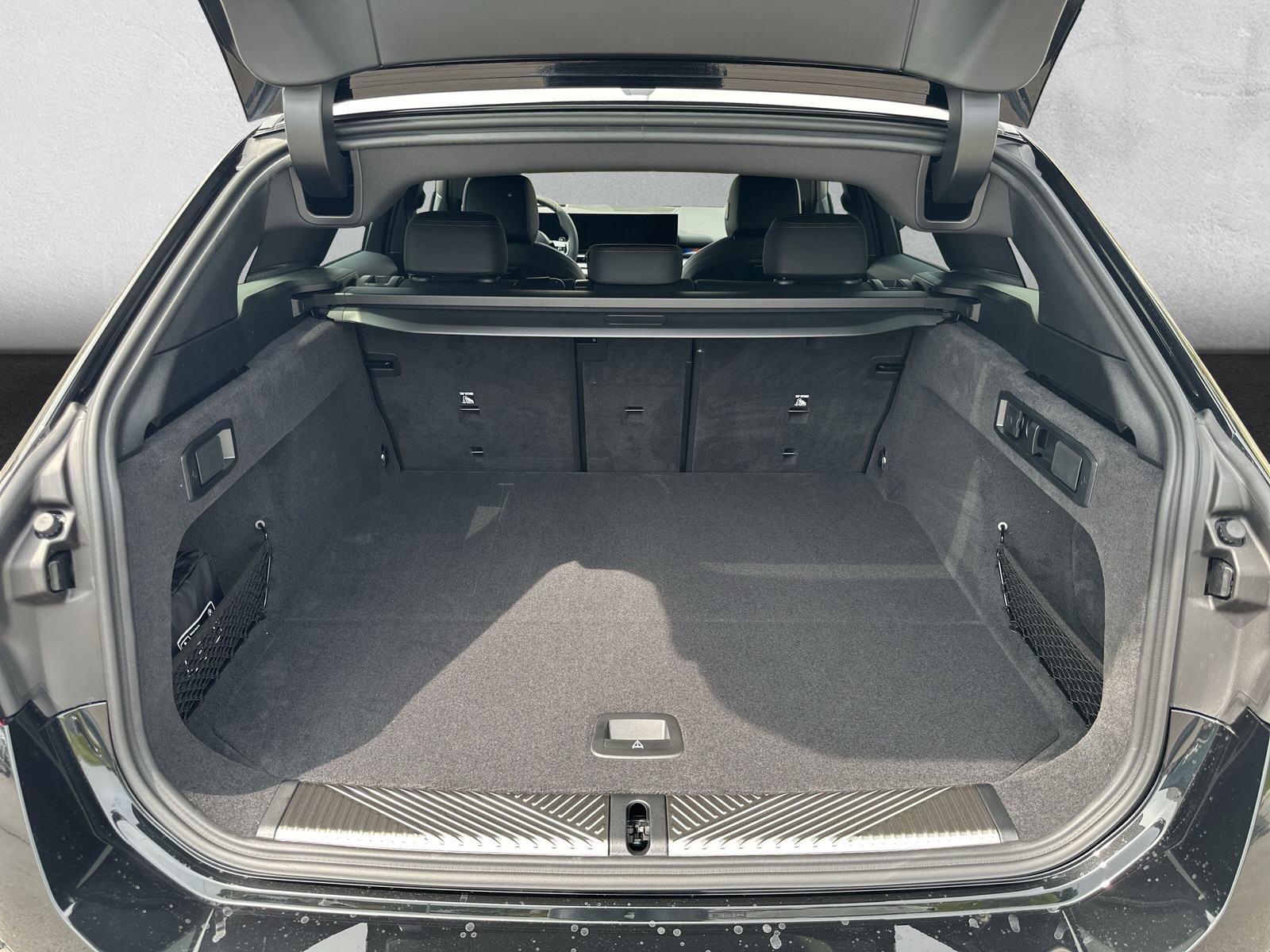 BMW 540d xDrive 48V Touring M Sport Steptronic - 10
