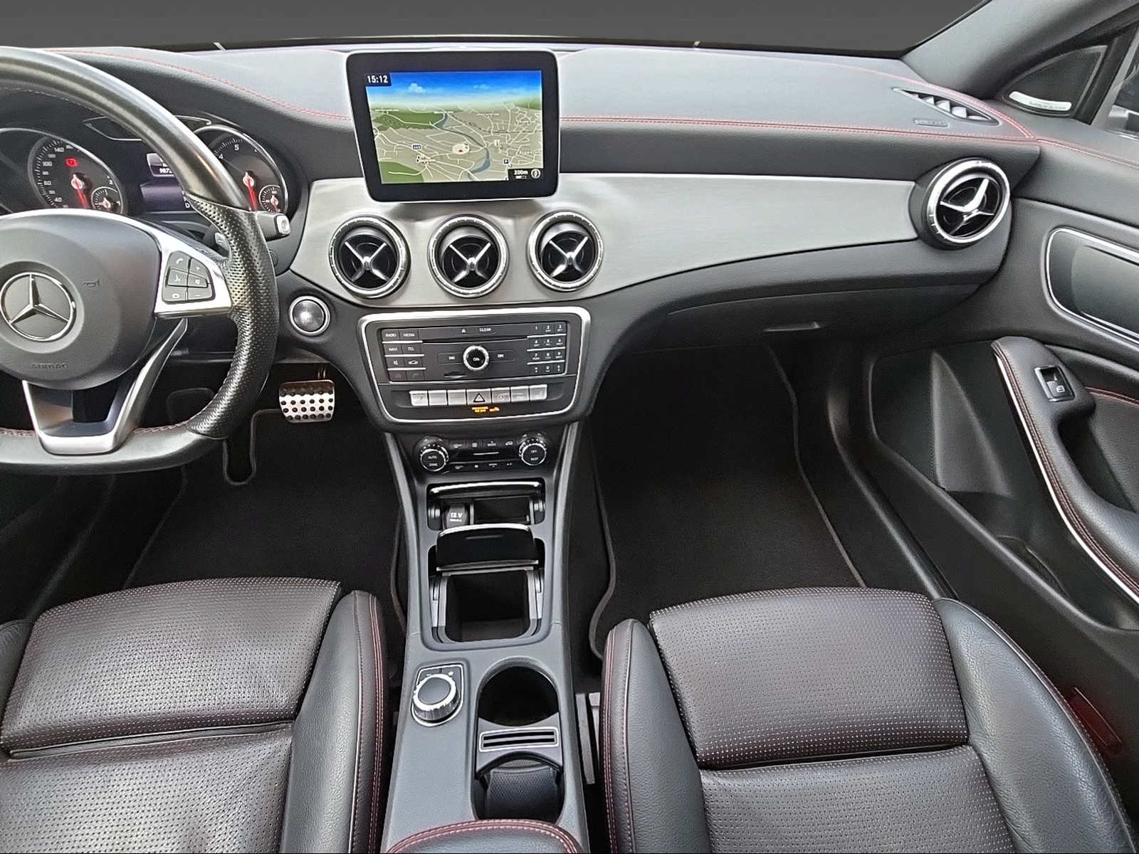 MERCEDES-BENZ CLA 250 4Matic Shooting Brake - 9