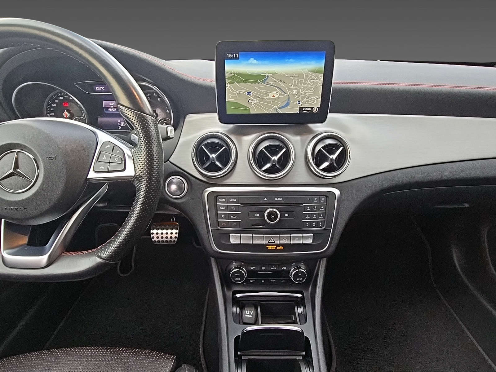 MERCEDES-BENZ CLA 250 4Matic Shooting Brake - 12