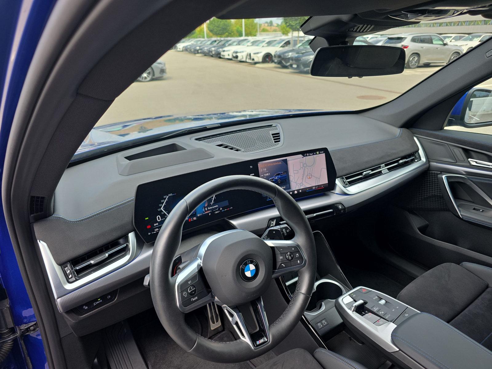 BMW X1 23i M Sport xDrive U11 (CH) AHK - 27