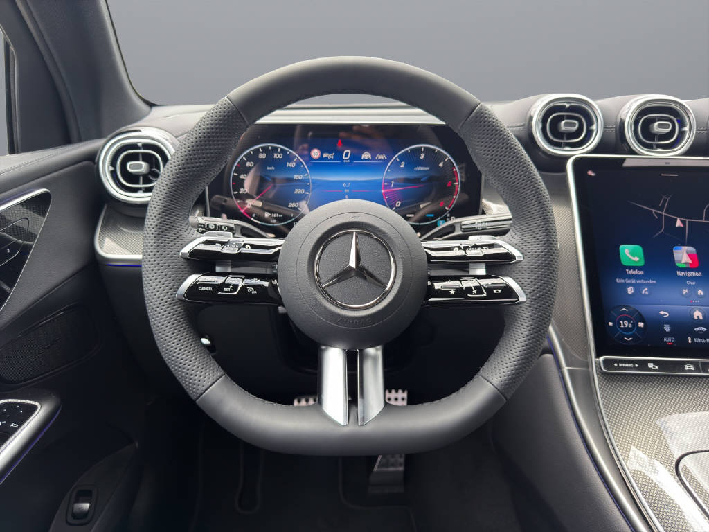 MERCEDES-BENZ GLC 220 d AMG Line 4matic - 10
