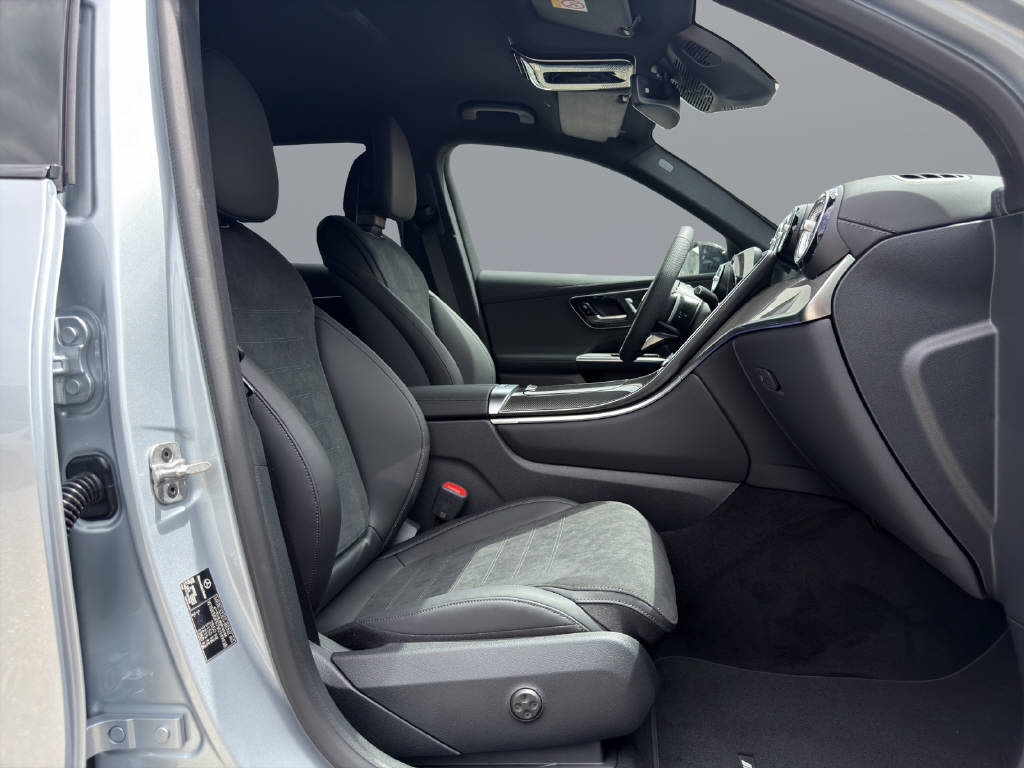 MERCEDES-BENZ GLC 220 d AMG Line 4matic - 15