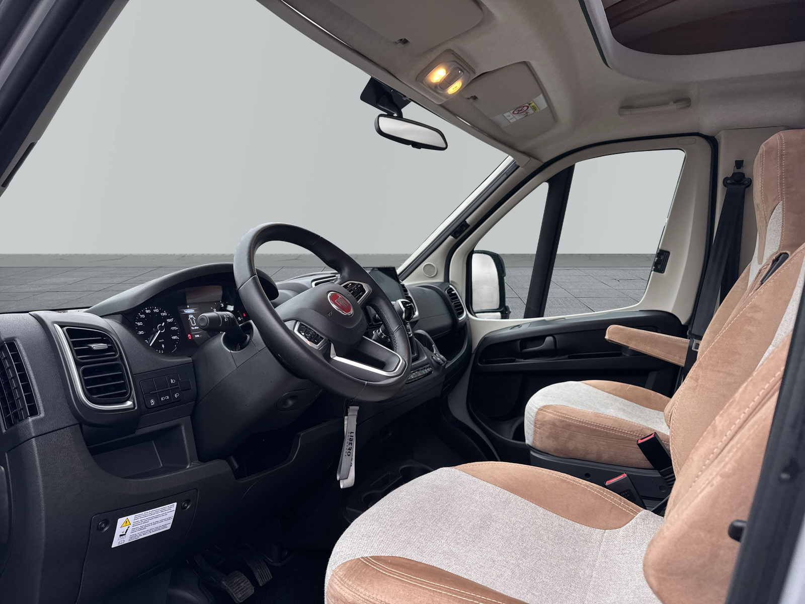 LMC CRUISER T662G - 6