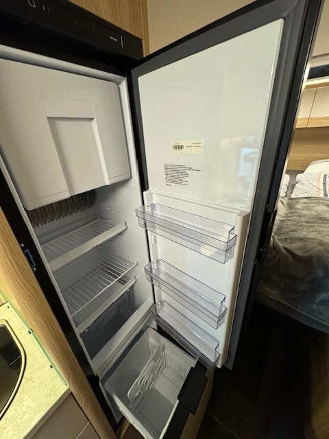 LMC CRUISER T662G - 13