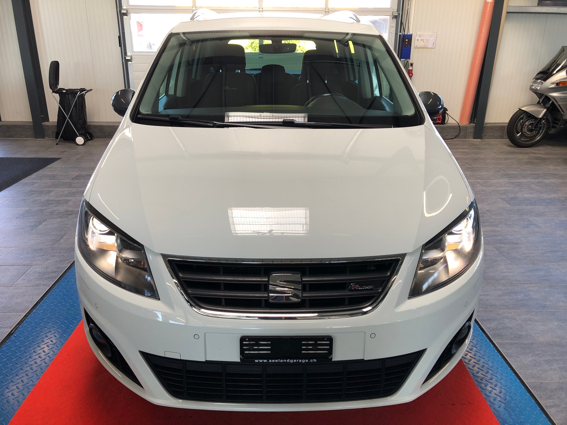 SEAT Alhambra 2.0 TDI FR Line 4Drive - 4