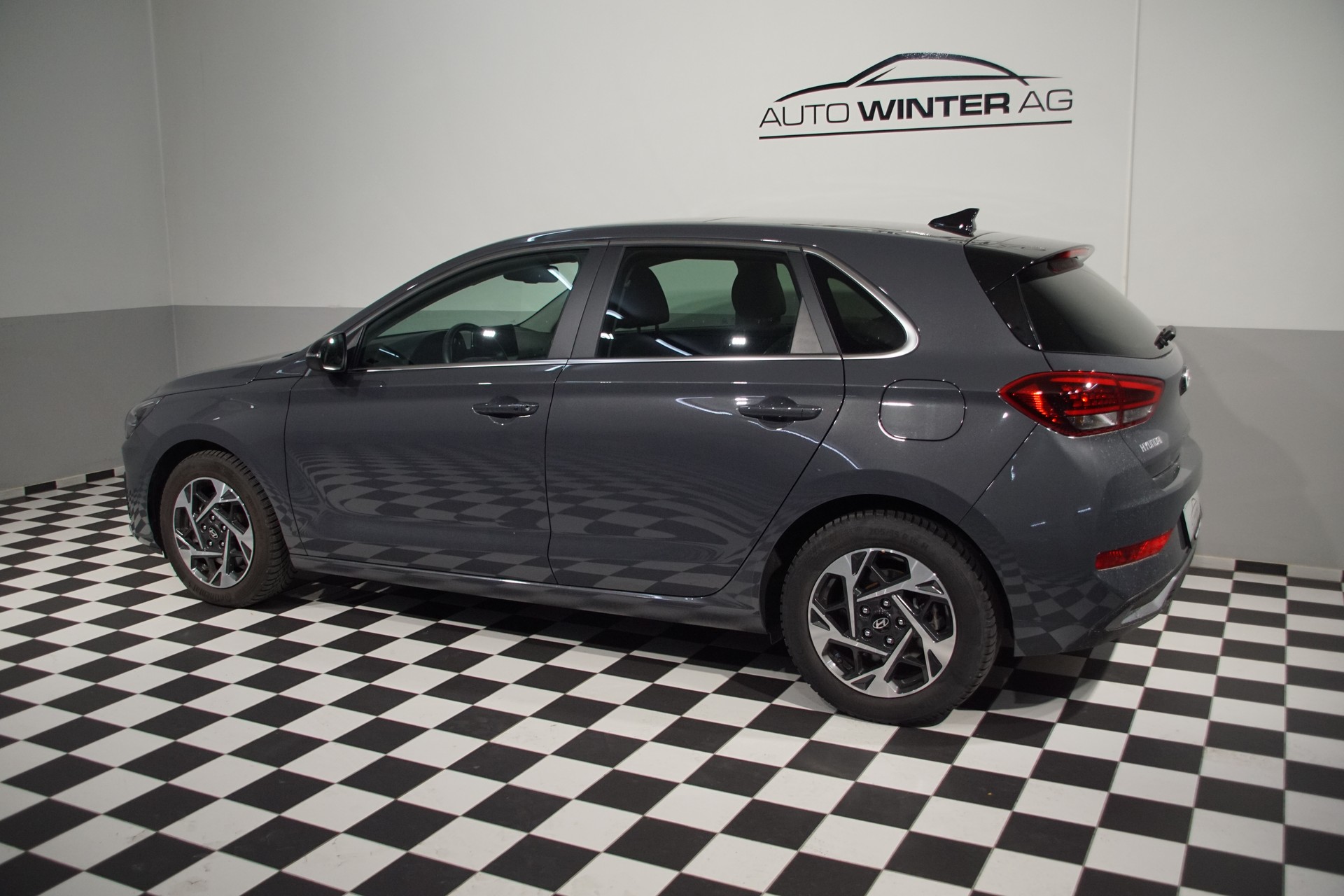 HYUNDAI i30 1.5 T-GDi Vertex *swiss* 48V MH DCT - 9