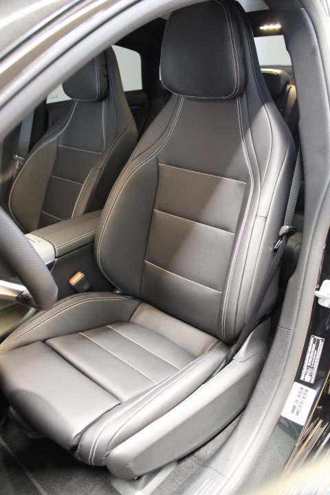 MERCEDES-BENZ CLA 220 4Matic AMG Line - 6