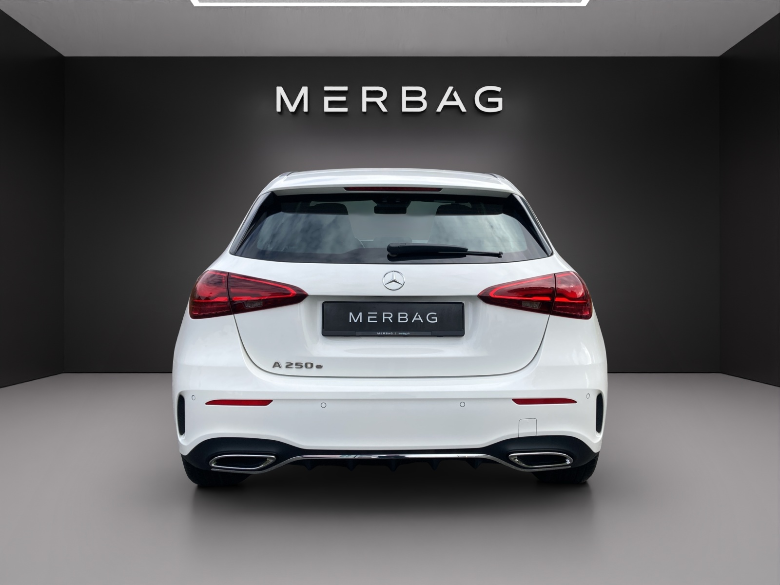 MERCEDES-BENZ A 250 e 8G-DCT - 13