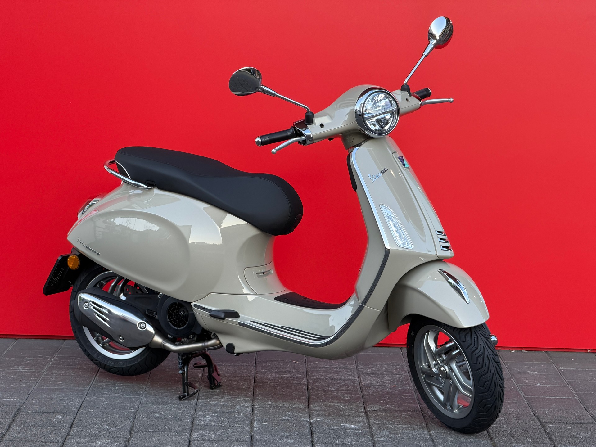 PIAGGIO Vespa 125 Primavera MY26 - 5