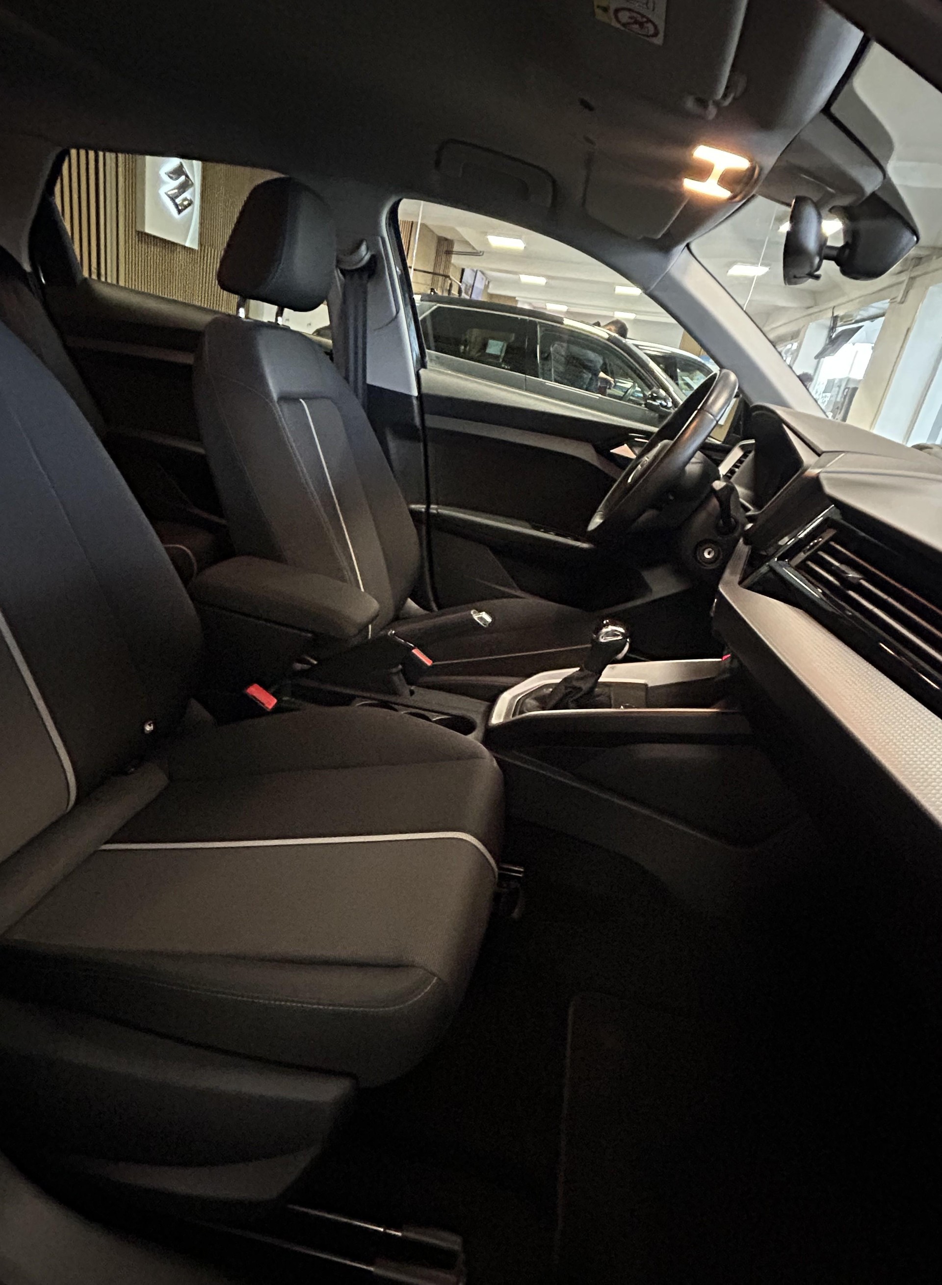 AUDI A1 Sportback 1.0 30 TFSI S-Tronic - 16