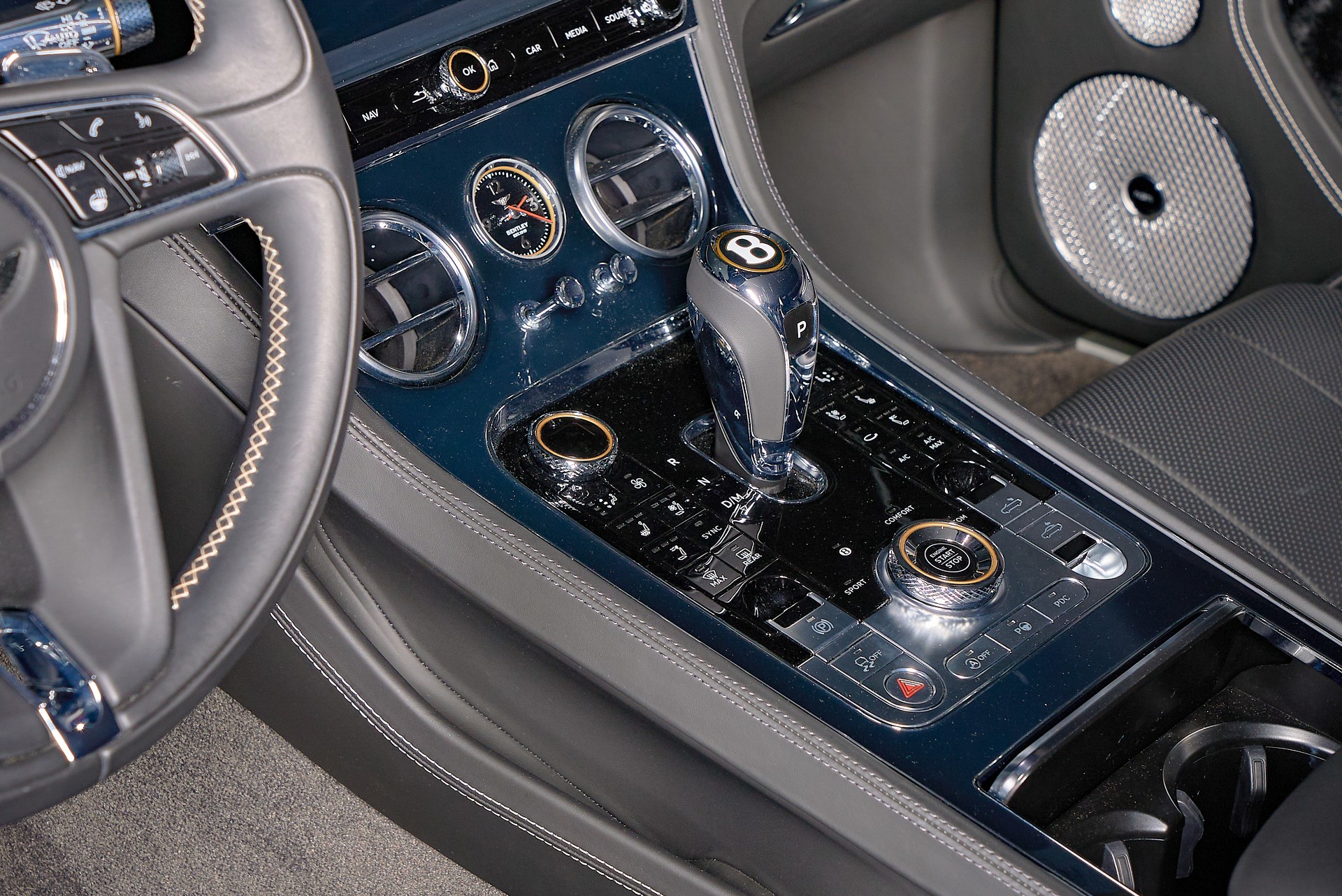 BENTLEY GTC W12 1st Edition - 20