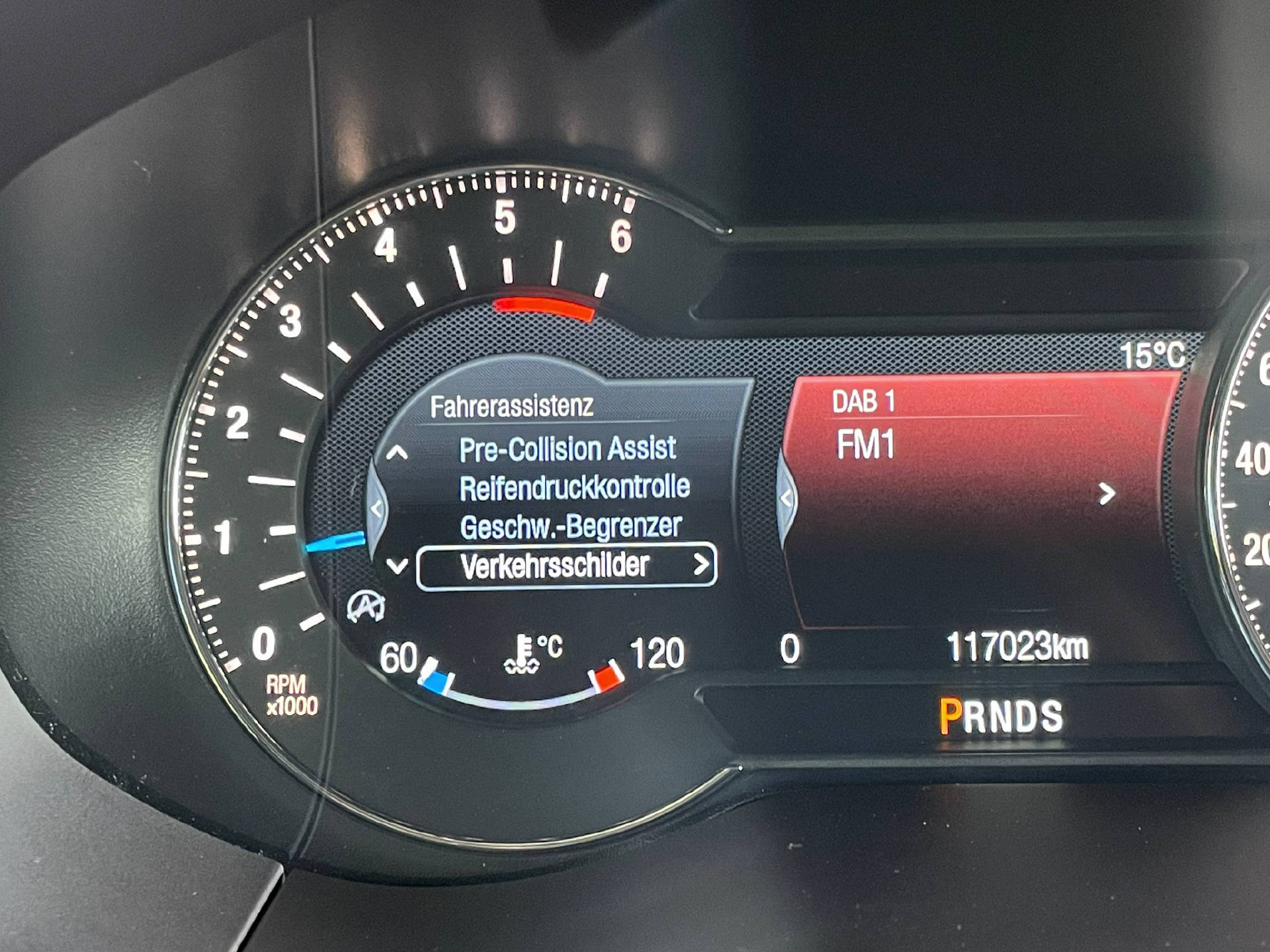 FORD S-Max 2.0 TDCi 180 Titanium FPS-10