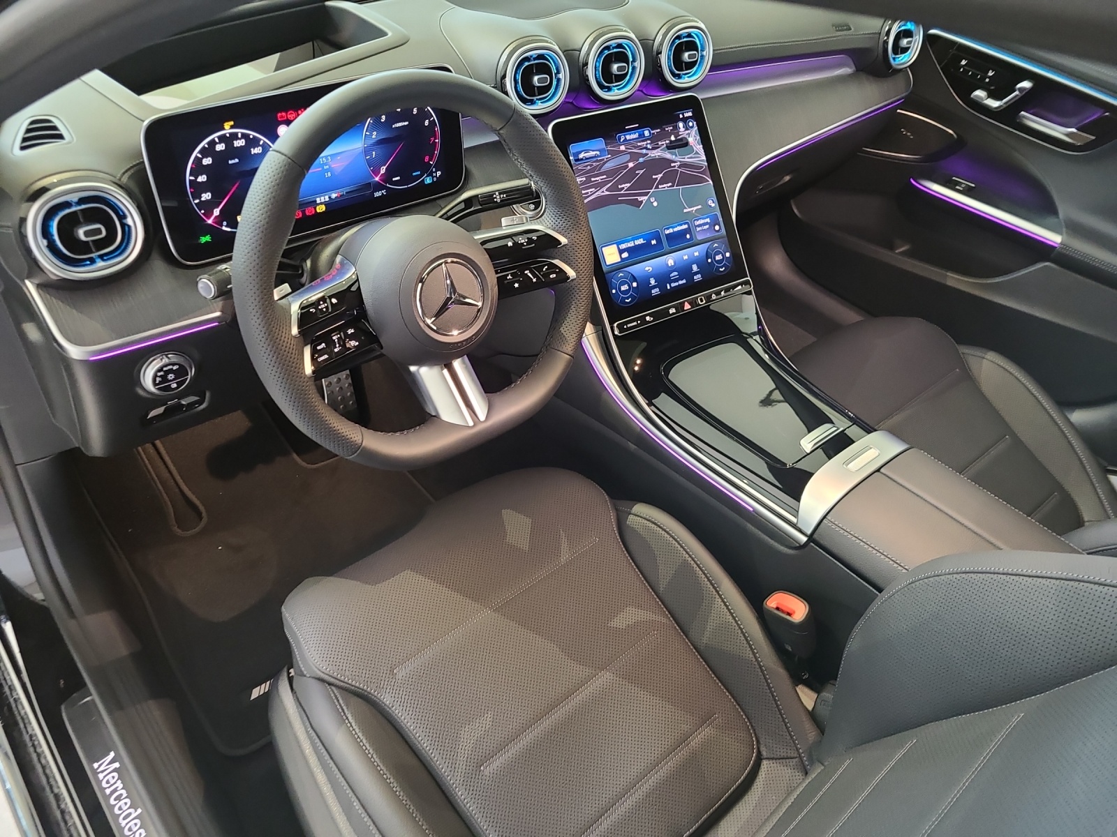 MERCEDES-BENZ C 300 4Matic AMG Line - 7