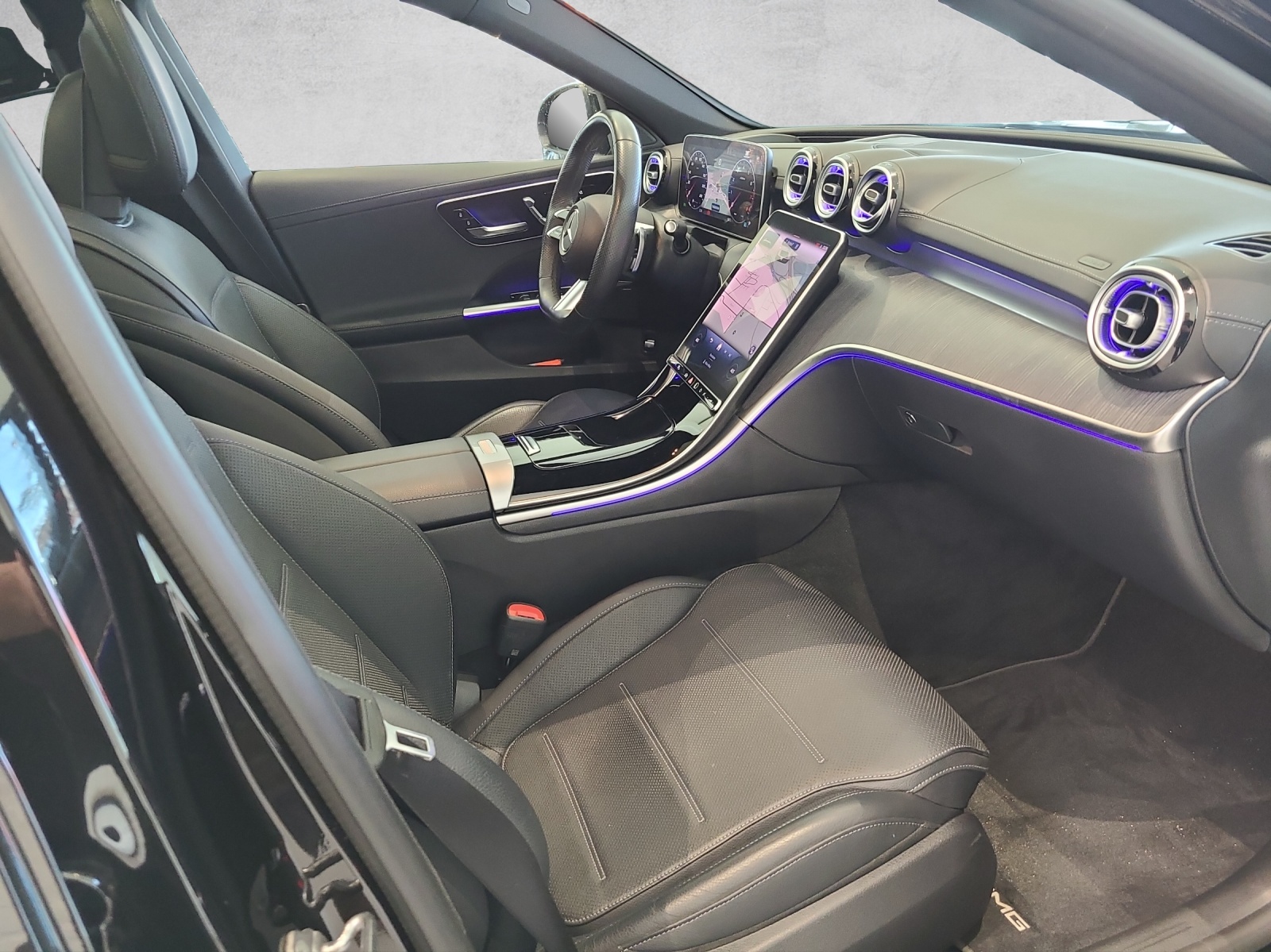 MERCEDES-BENZ C 300 4Matic AMG Line - 15