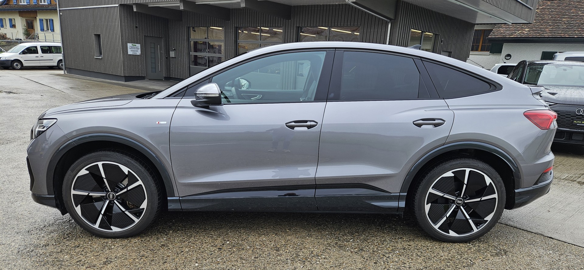 AUDI Q4 Sportback e-tron 45 Attraction quattro S-Line - 5