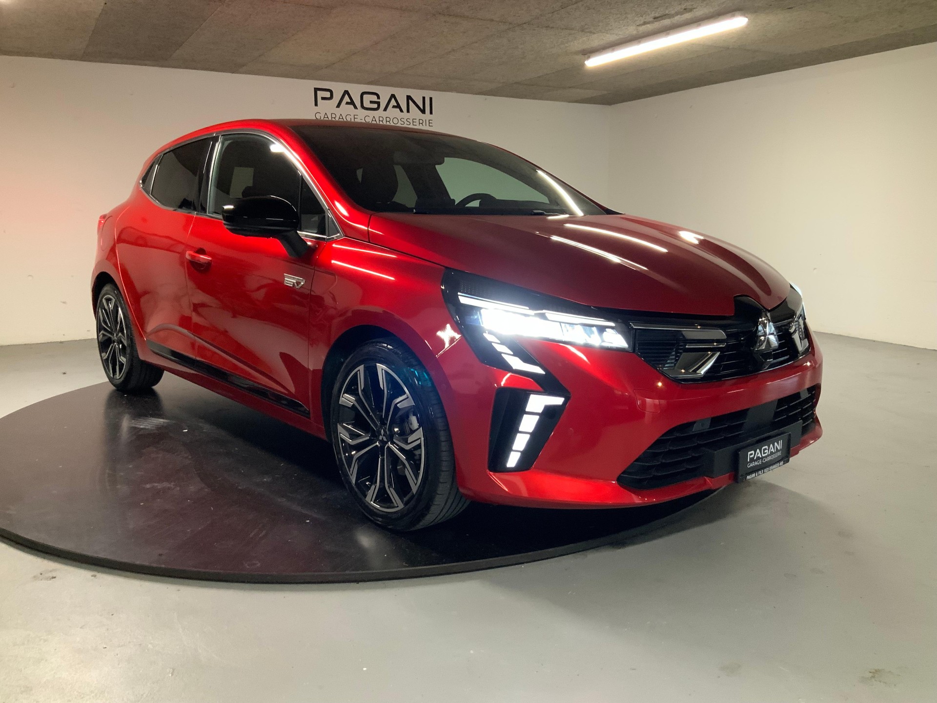 MITSUBISHI Colt 1.6 HEV Instyle