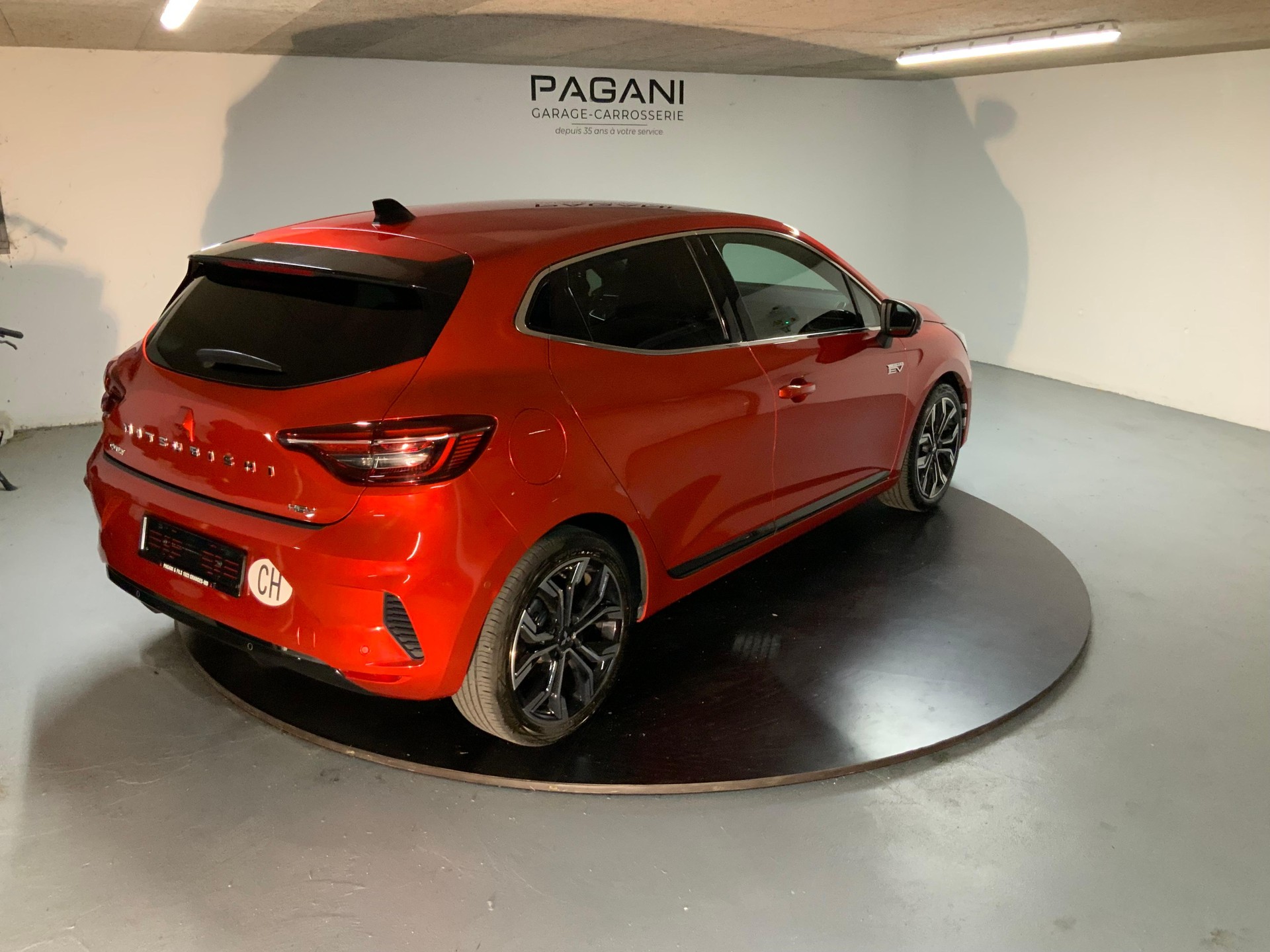 MITSUBISHI Colt 1.6 HEV Instyle - 8