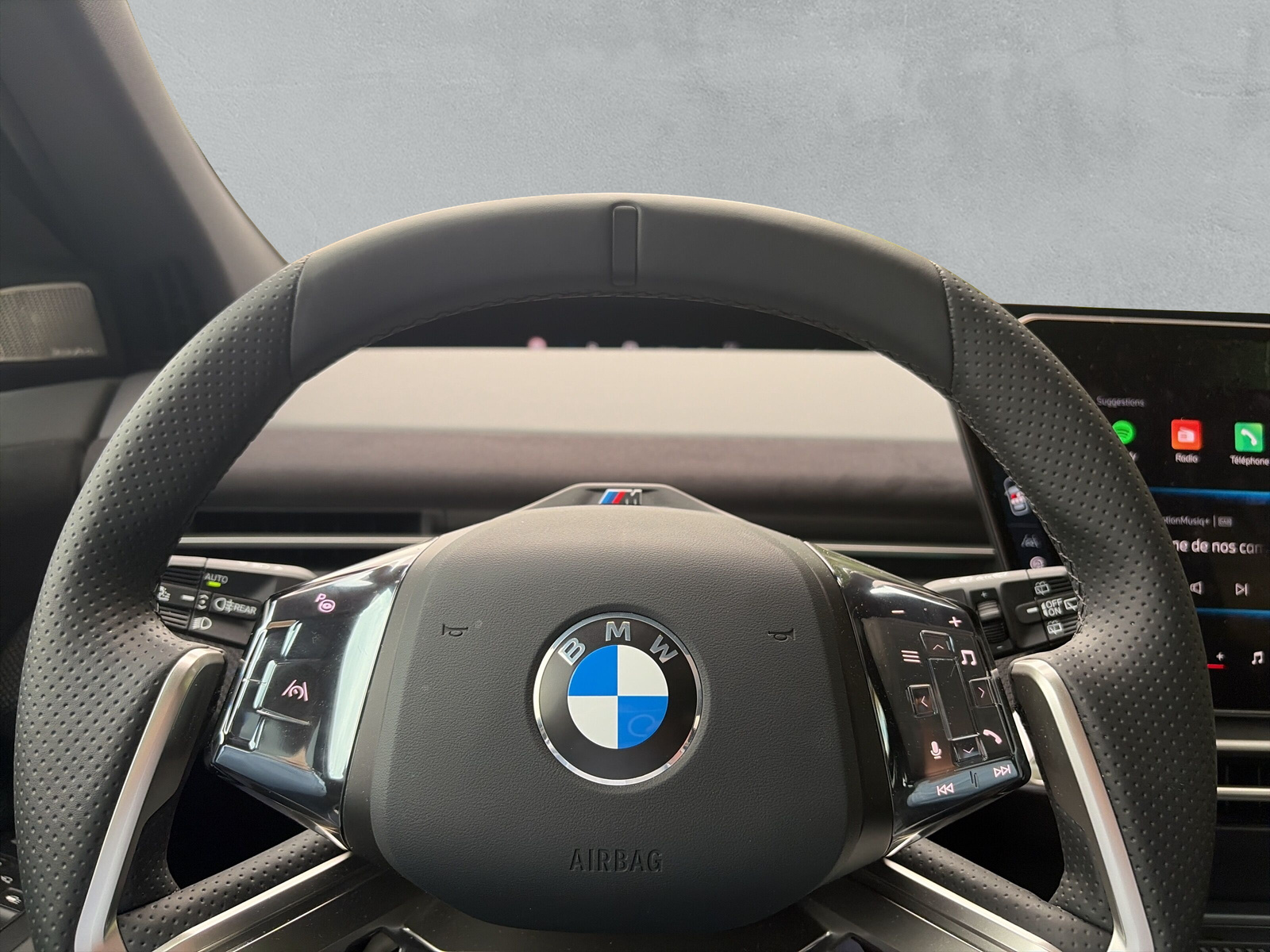 BMW iX3 50 xDrive M Sport Pro - 18