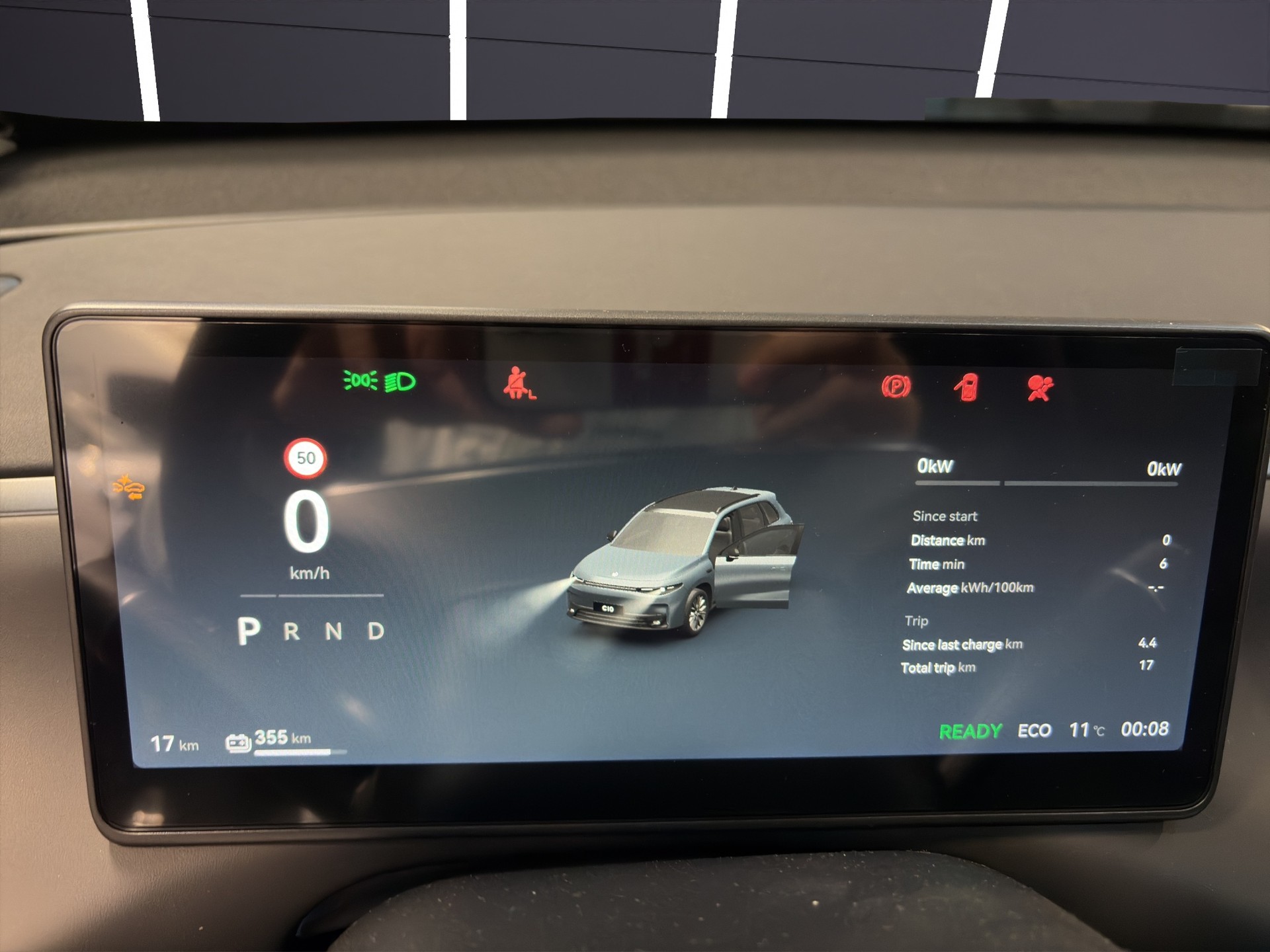 LEAPMOTOR C10 82kWh AWD Design - 8