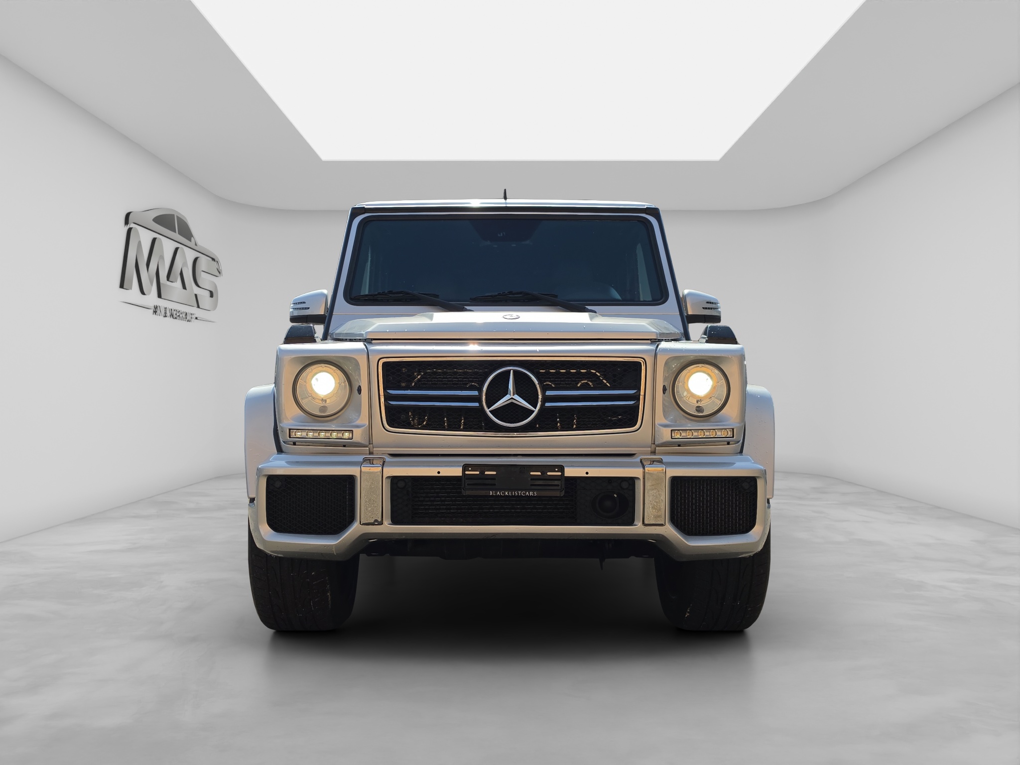 MERCEDES-BENZ G 63 AMG 2