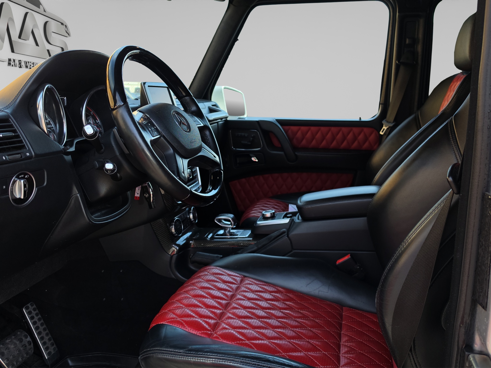 MERCEDES-BENZ G 63 AMG 9