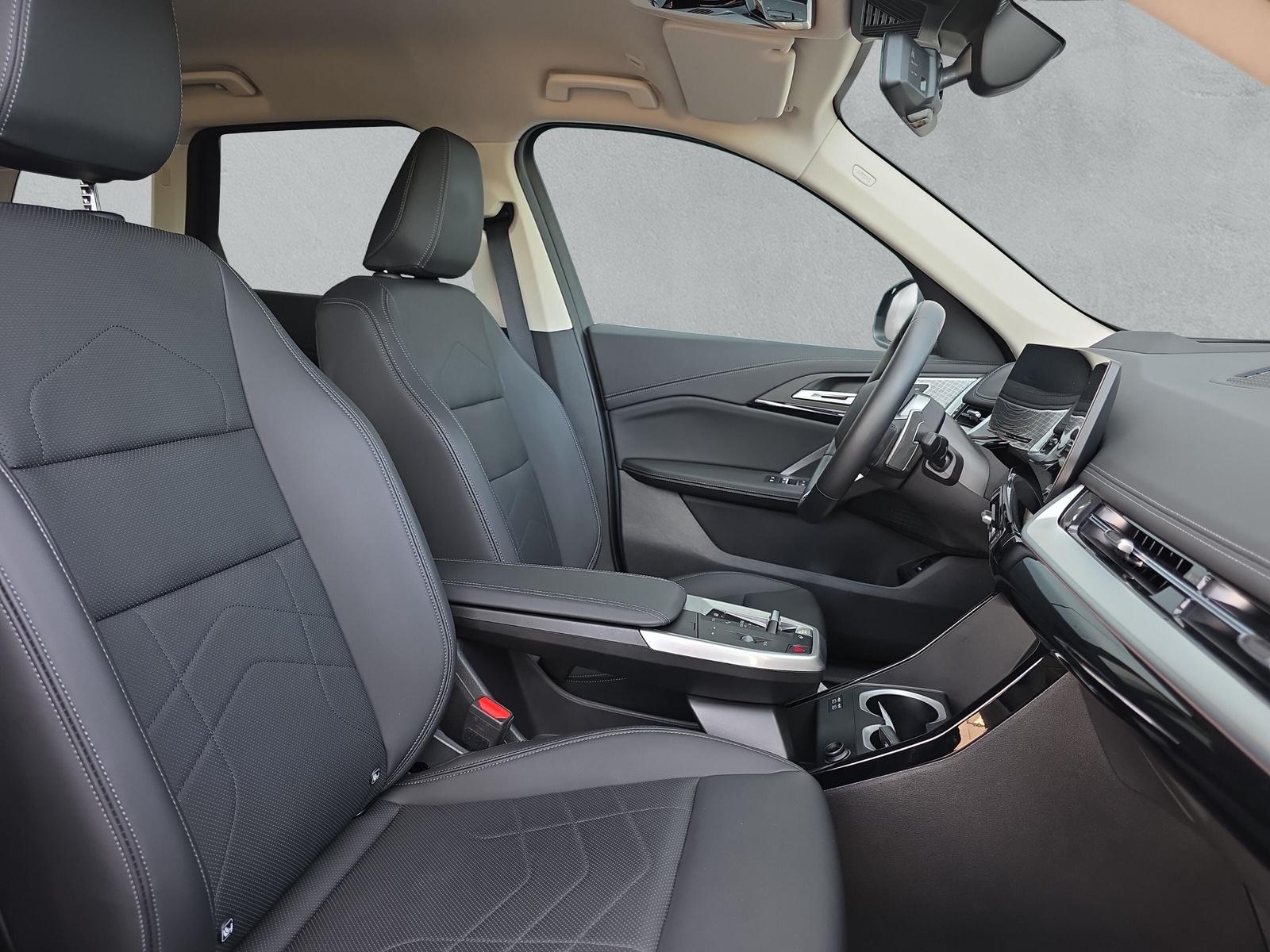 BMW X1 30e xLine xDrive U11 (CH) AHK - 13