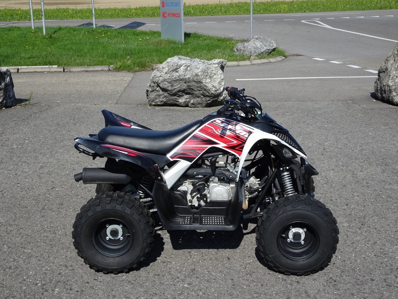 YAMAHA YFM 90 ATV - 2