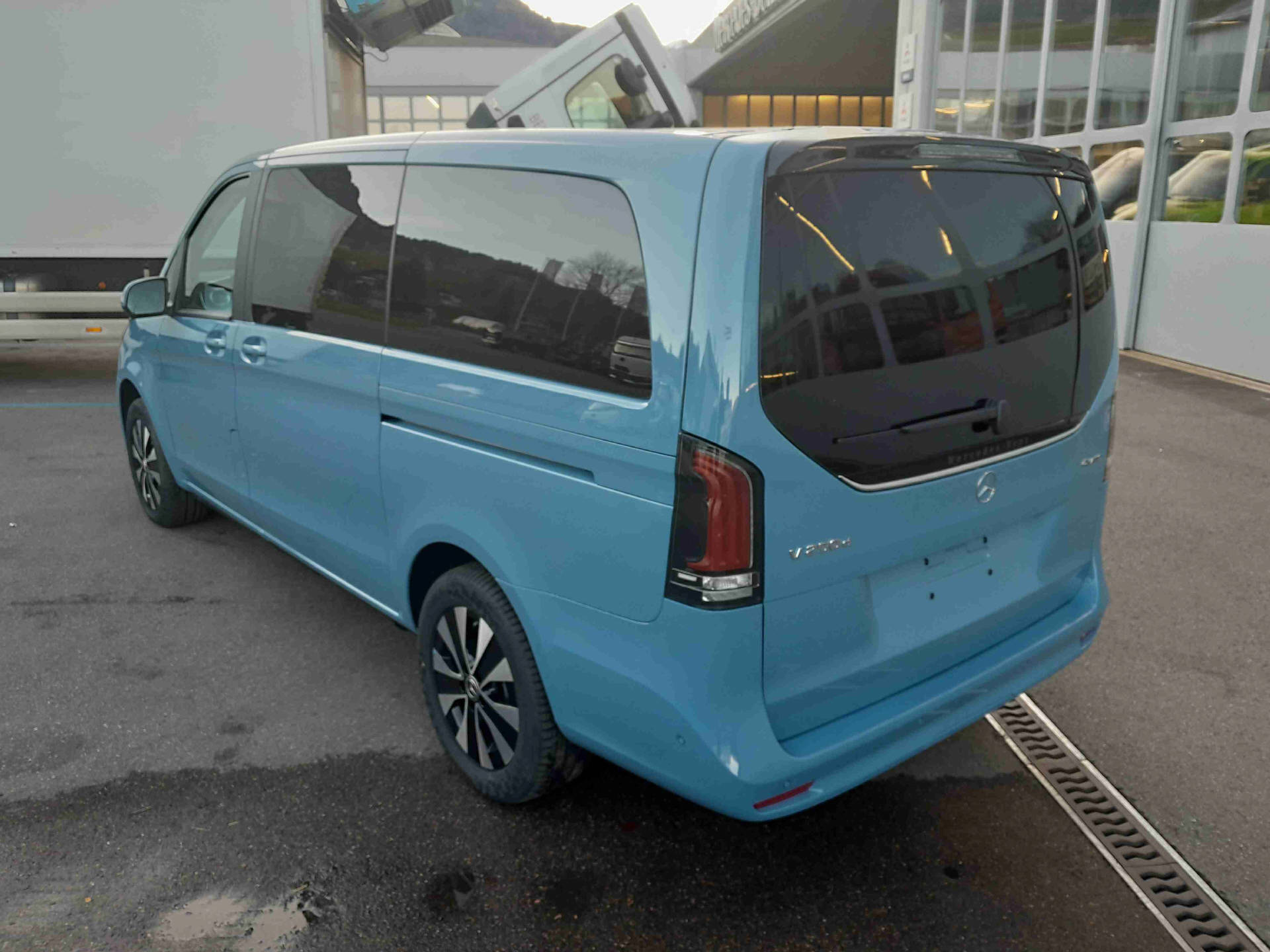 MERCEDES-BENZ V 250 d TREND L 4x4 - 3