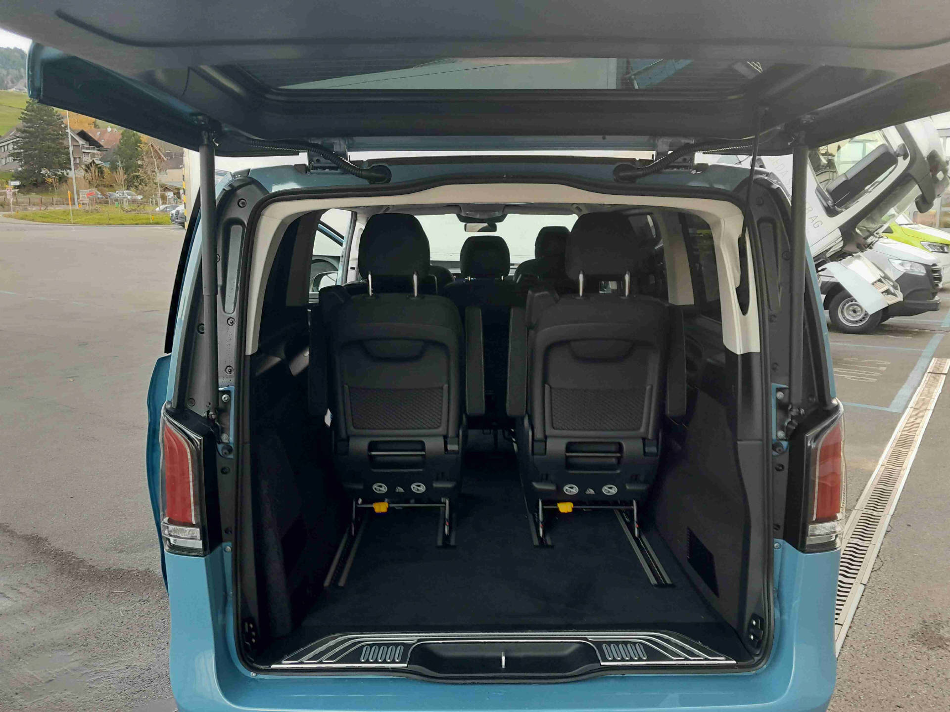 MERCEDES-BENZ V 250 d TREND L 4x4 - 17