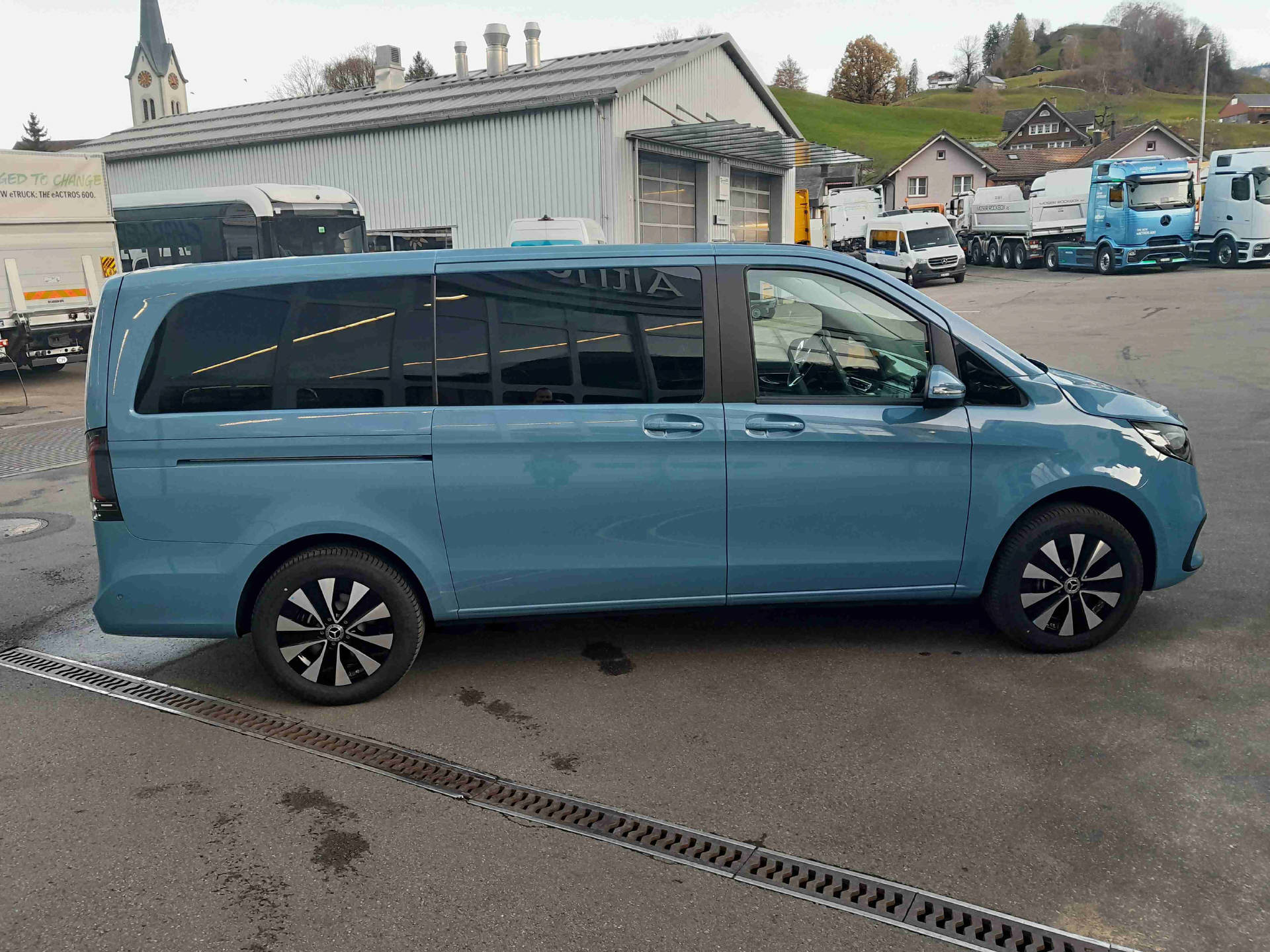 MERCEDES-BENZ V 250 d TREND L 4x4 - 6