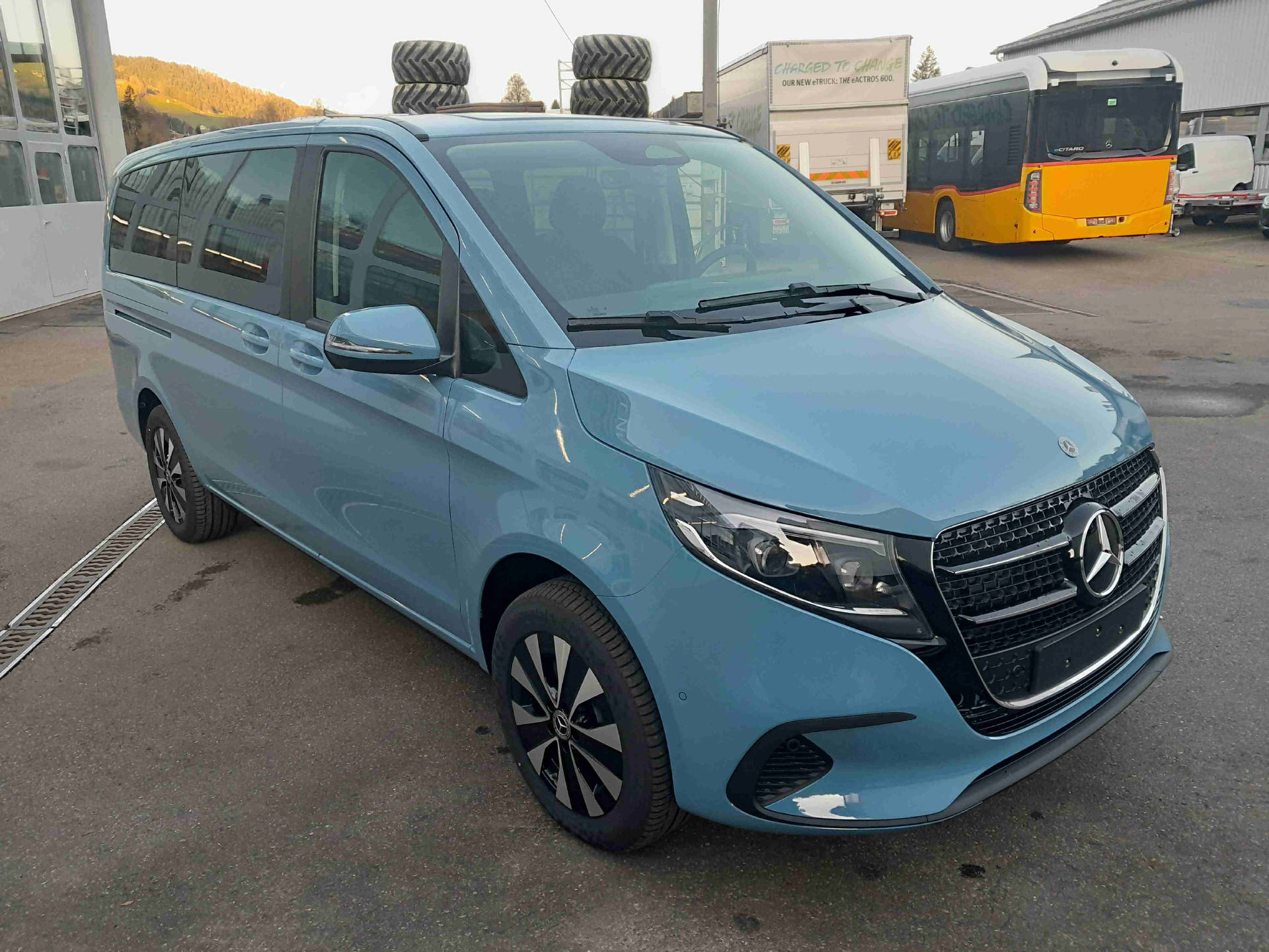 MERCEDES-BENZ V 250 d TREND L 4x4 - 7