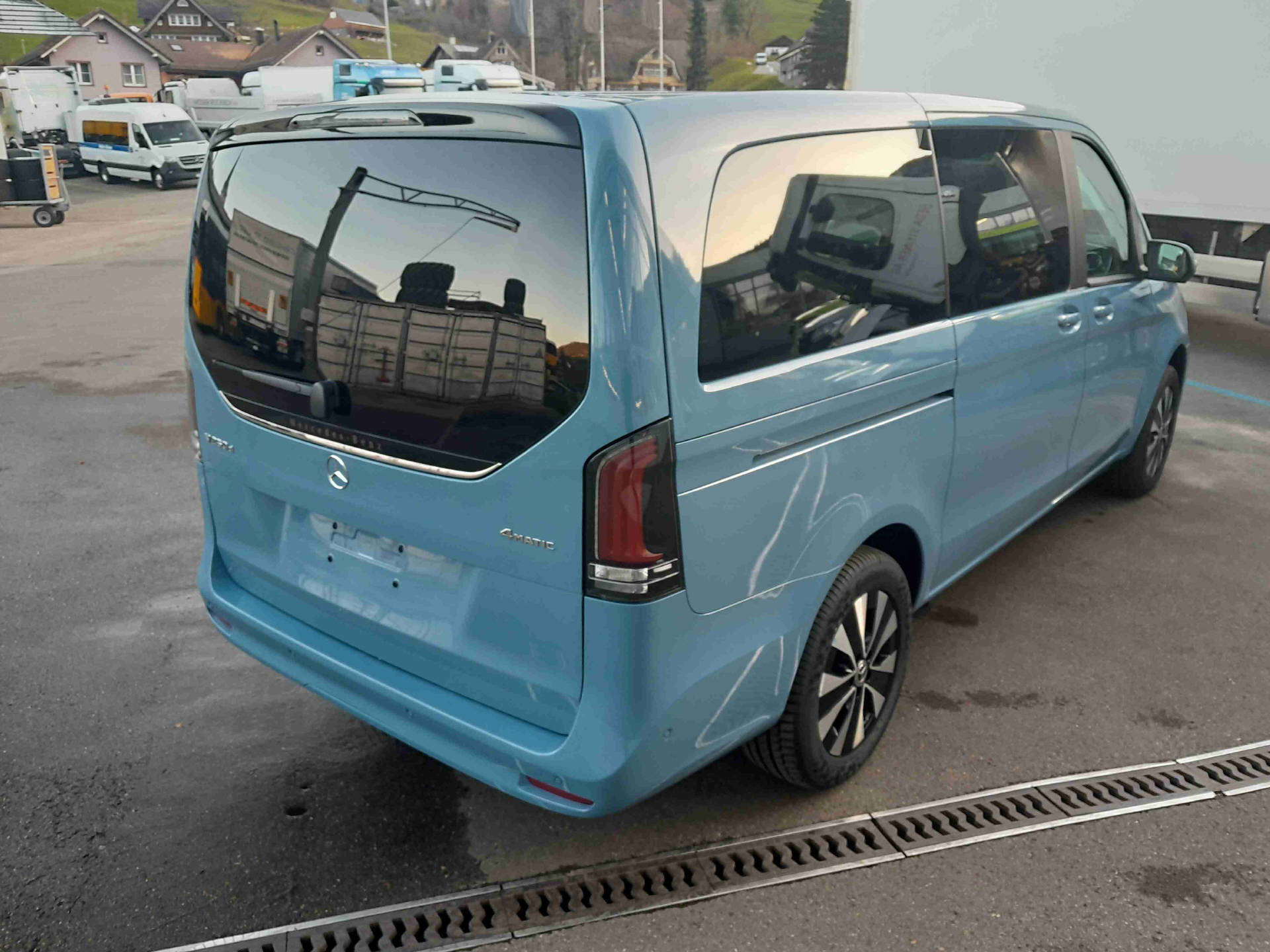 MERCEDES-BENZ V 250 d TREND L 4x4 - 5