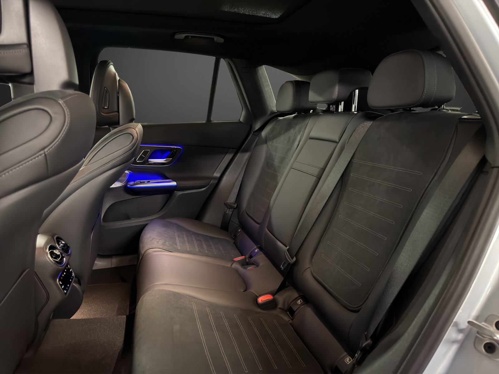 MERCEDES-BENZ GLC 200 4Matic 9G-Tronic - 15