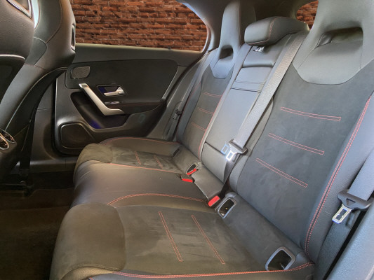 MERCEDES-BENZ A 180 Night Star AMG Line - 14