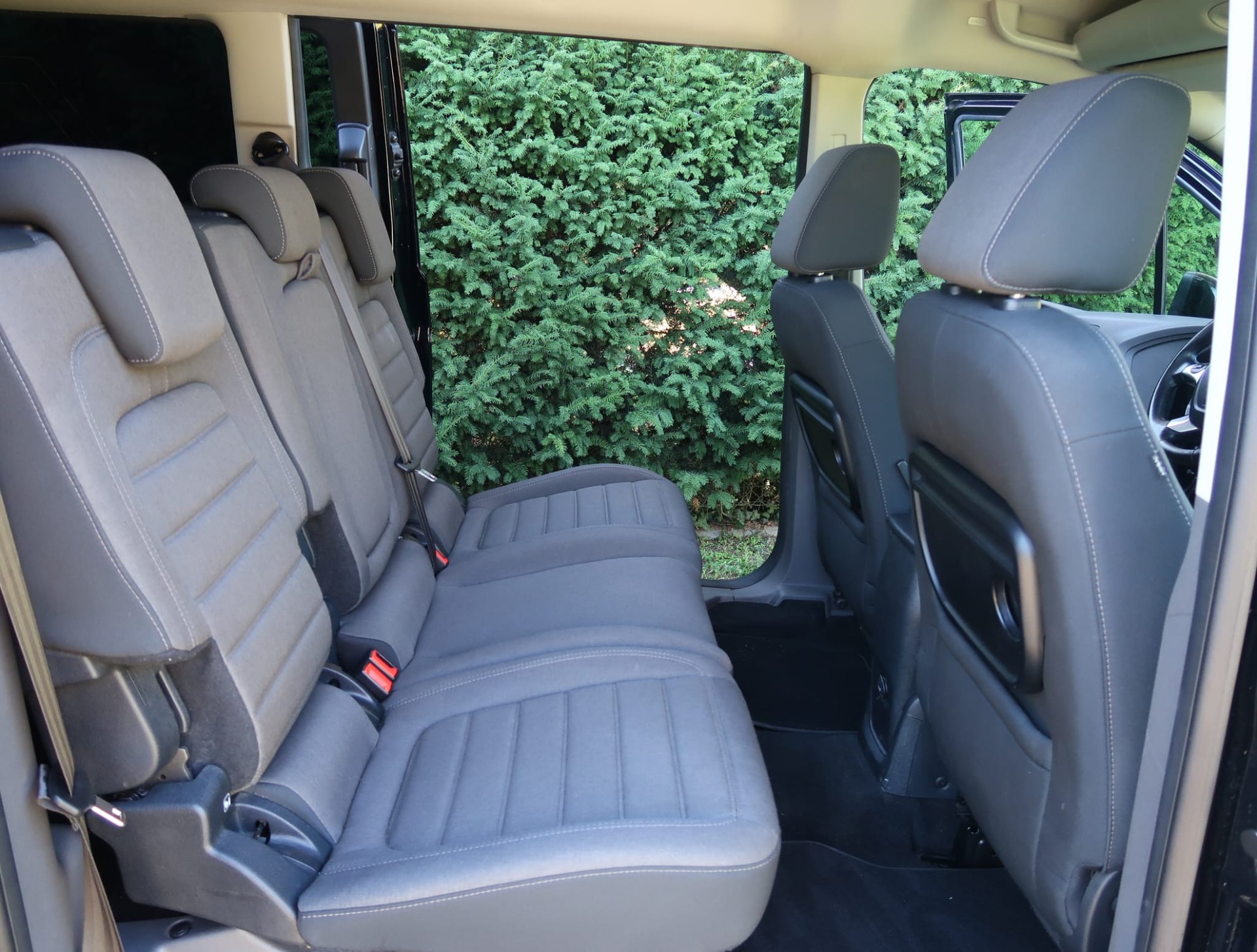 FORD Grand Tourneo Connect 1.5 EcoBlue Titanium Automat - 7 places - 17
