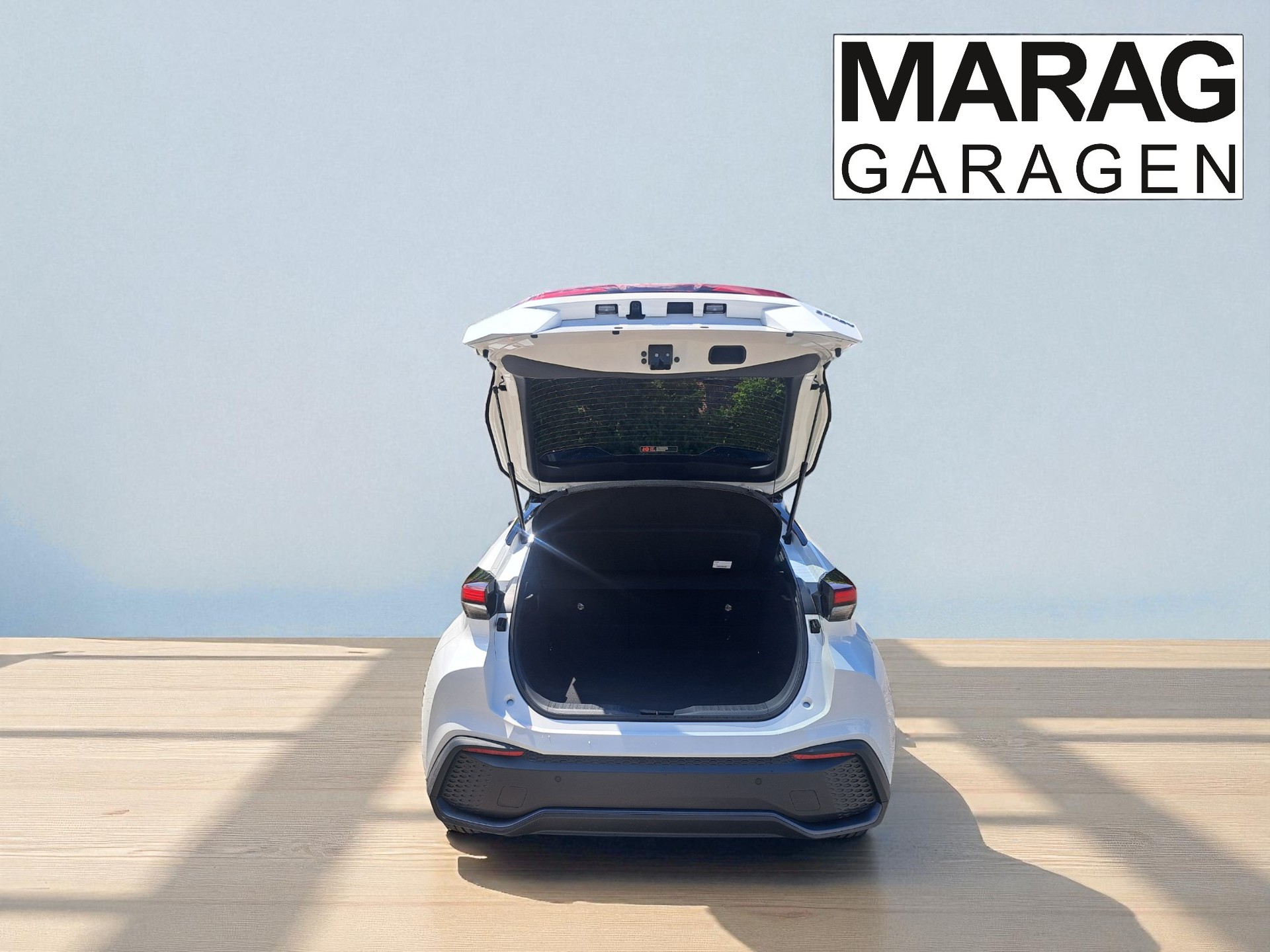 TOYOTA C-HR 2.0 PHEV CVT Swiss Edition - 9