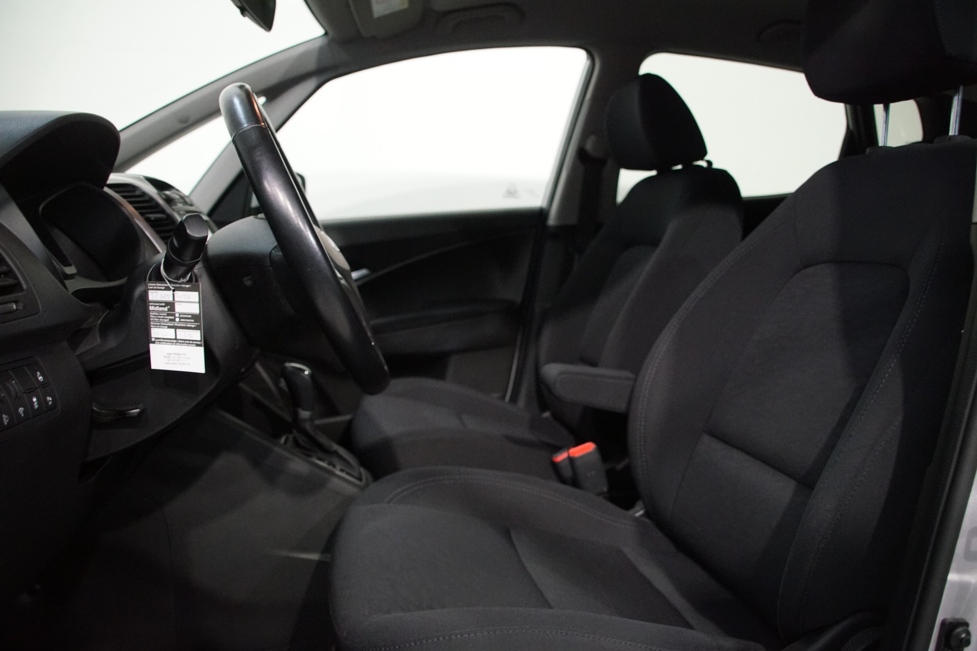 HYUNDAI iX20 1.6 Amplia Automatic - 13