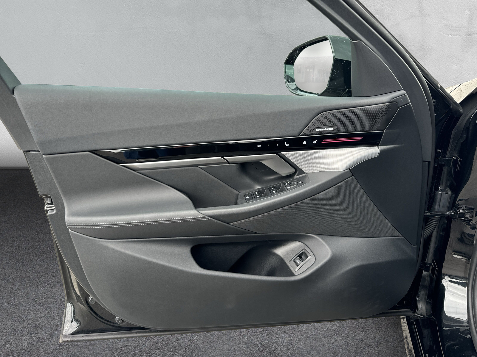 BMW 520d xDrive 48V Touring M Sport Steptronic - 17